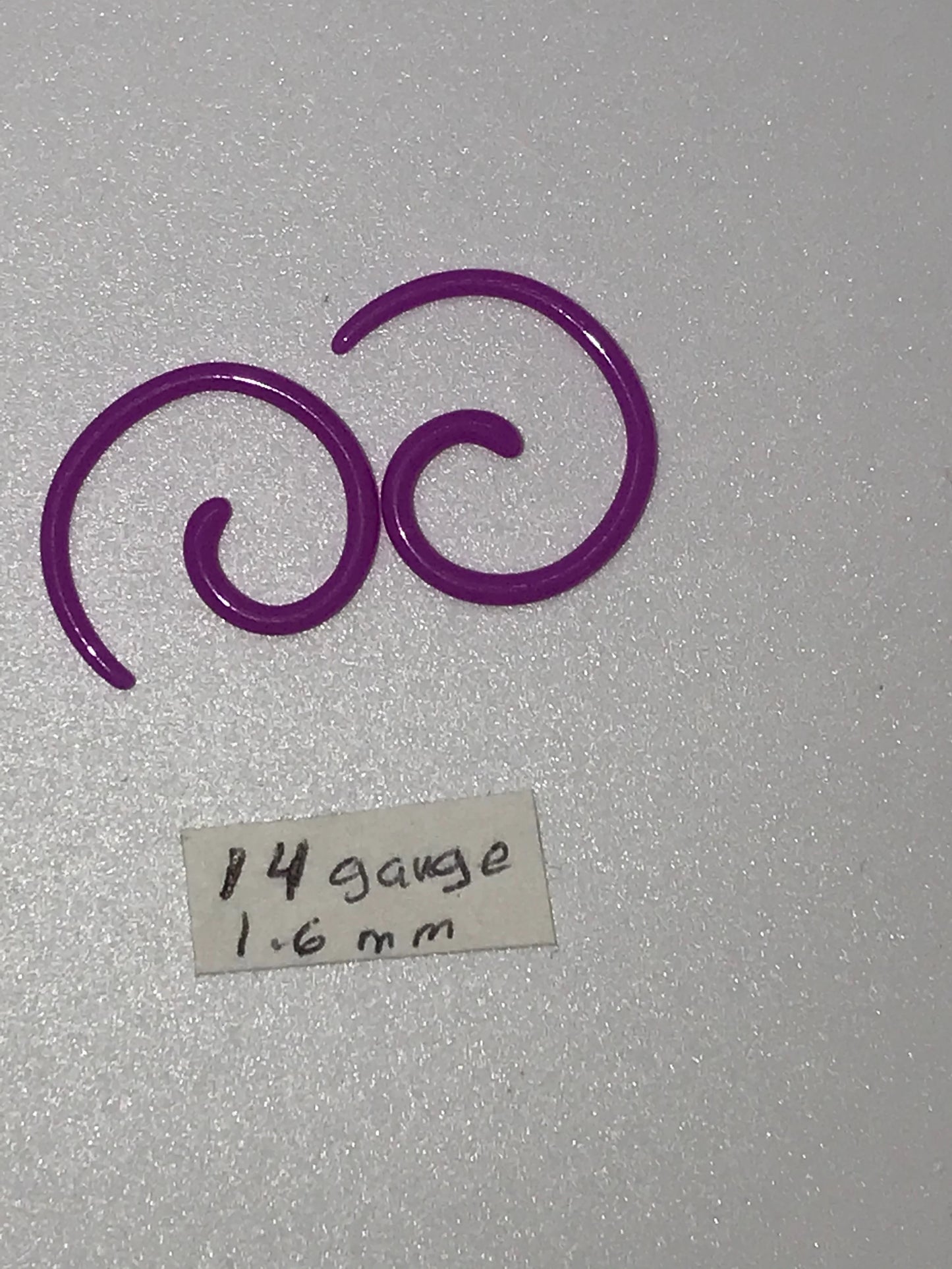 14 Gauge Uv Acrylic Curls