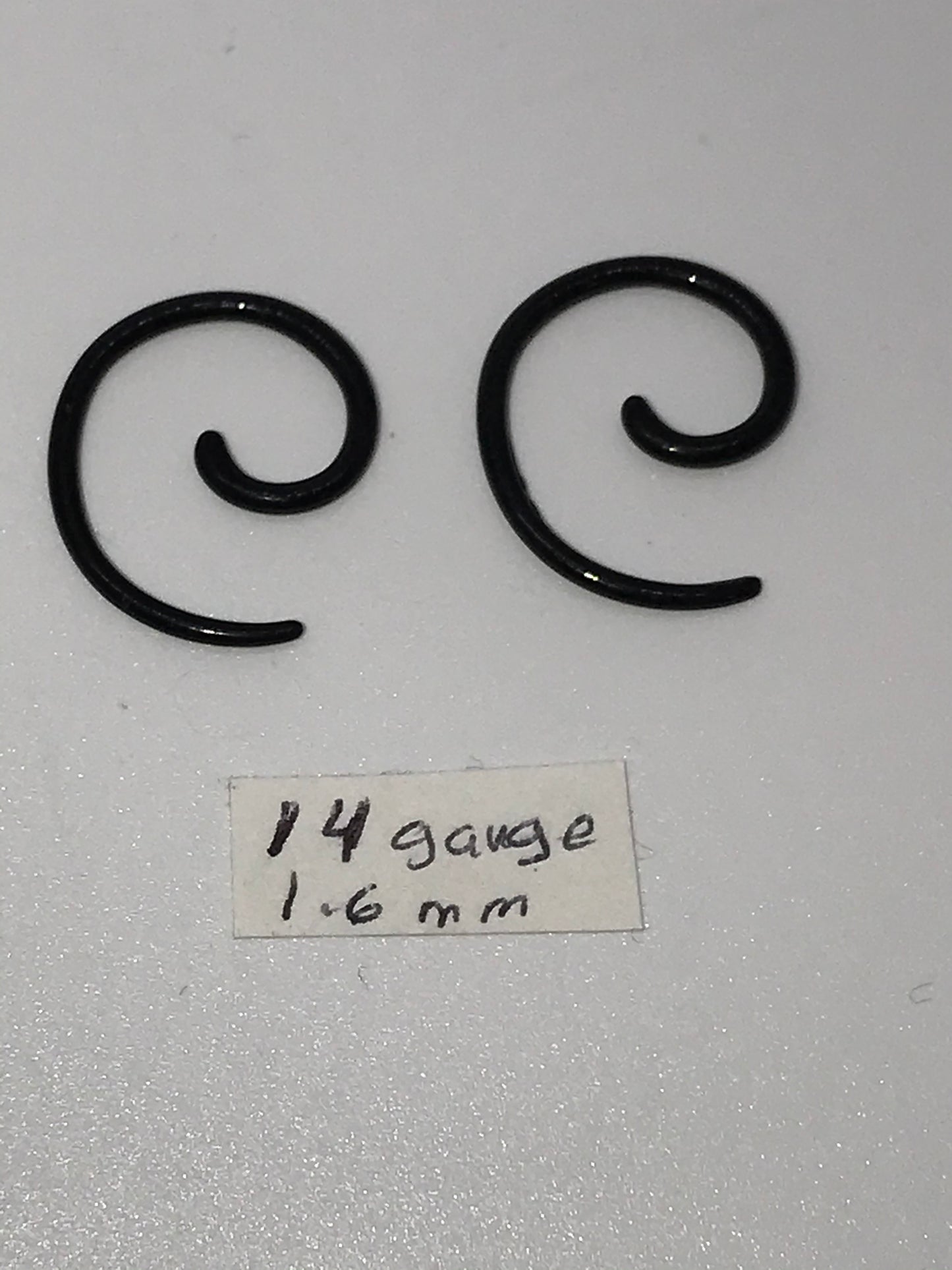 14 Gauge Uv Acrylic Curls