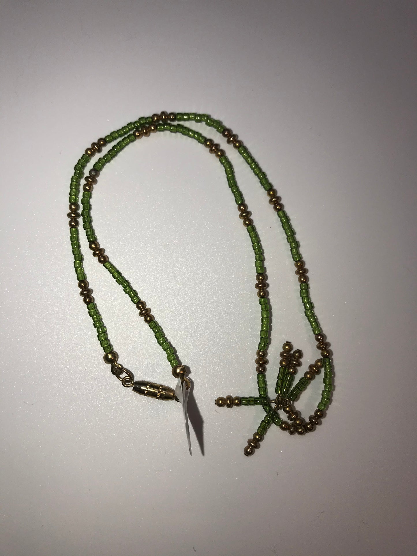 15" Green and Gold Seed Bead Necklace