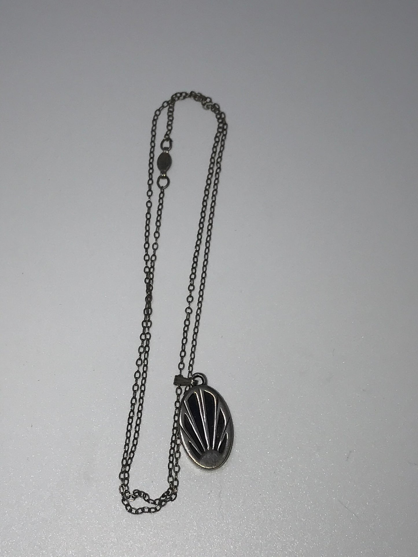 19" Vintage Cable chain with Onyx Starburst Pendant