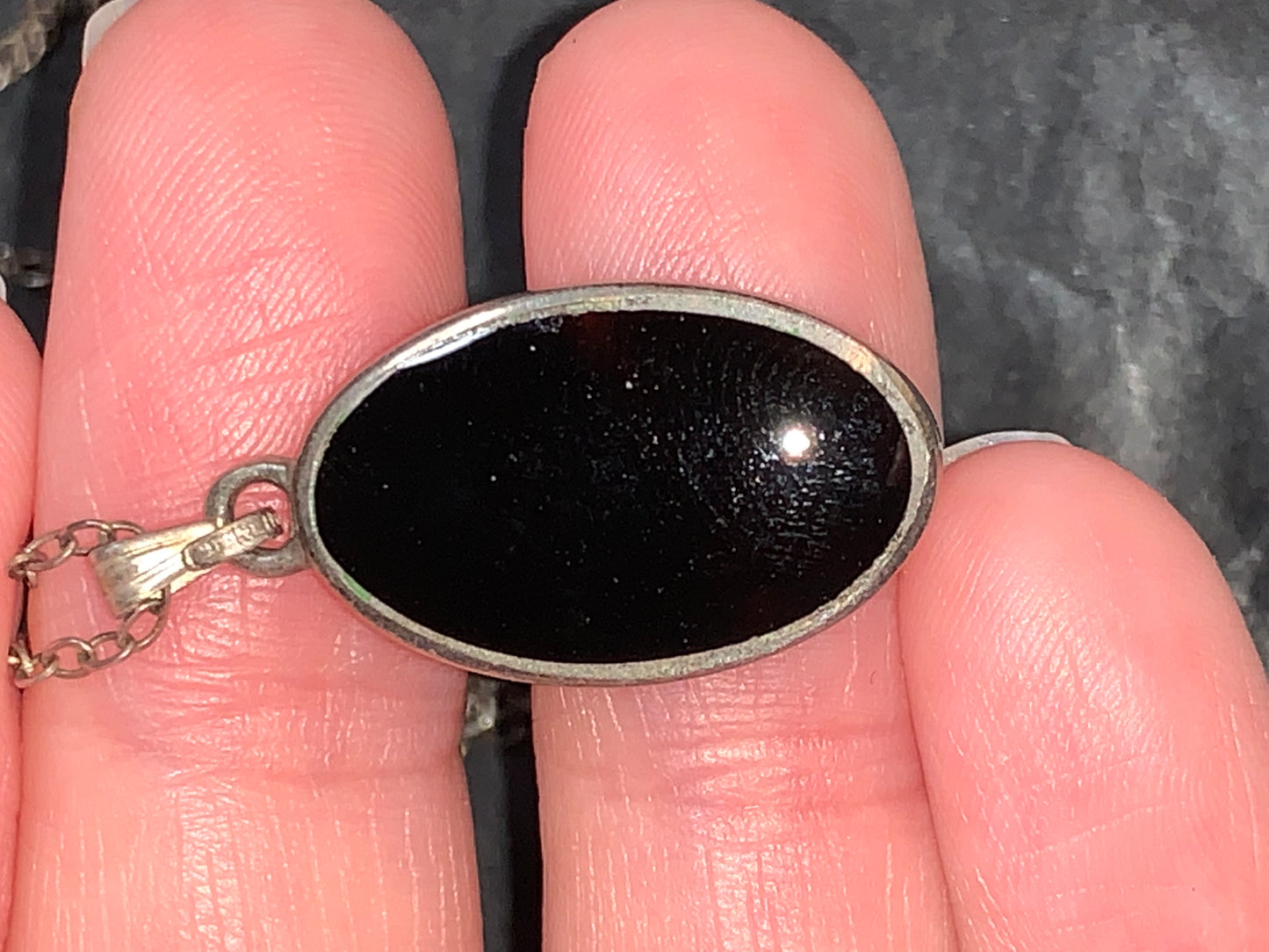 19" Vintage Cable chain with Onyx Starburst Pendant