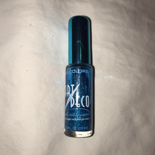 L.A.Colors Art Deco Blue Glitter Polish