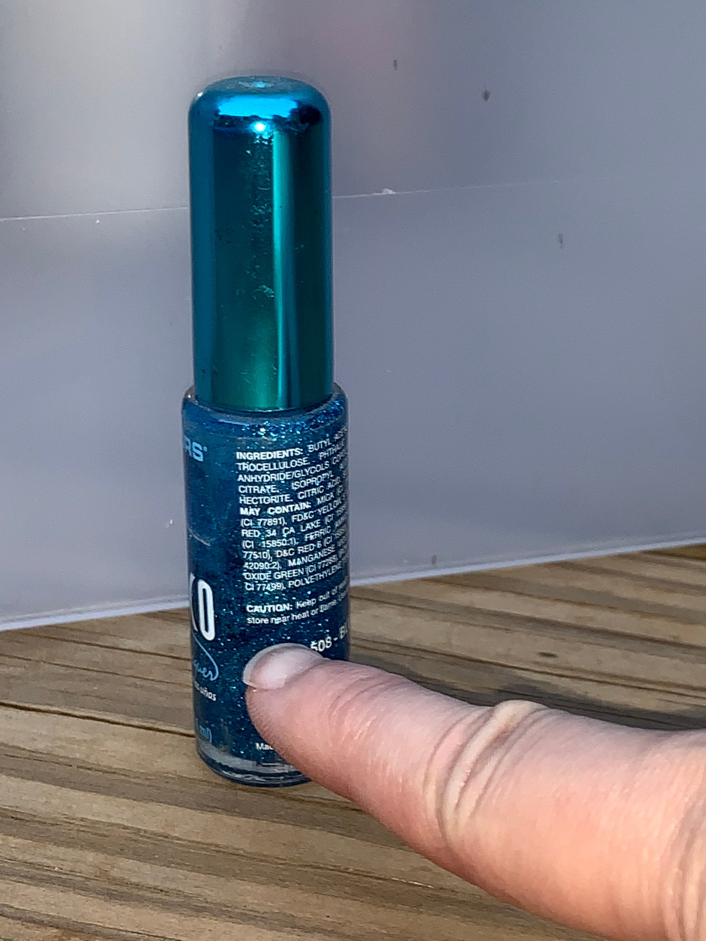 L.A.Colors Art Deco Blue Glitter Polish