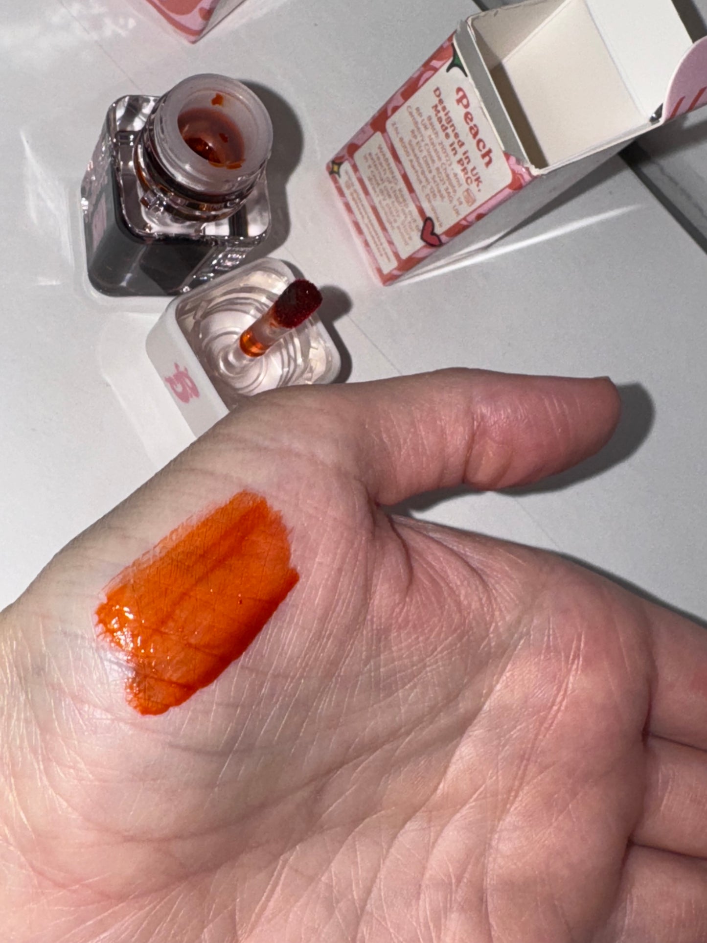 Blend Bunny Cosmetics LINS X GLISTEN JUICY TINT