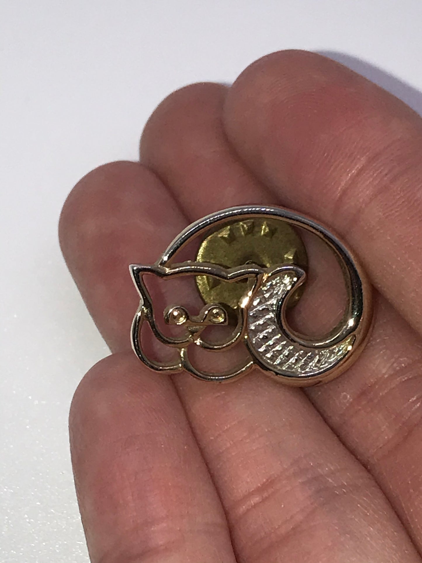 Vintage Avon Cat Pin