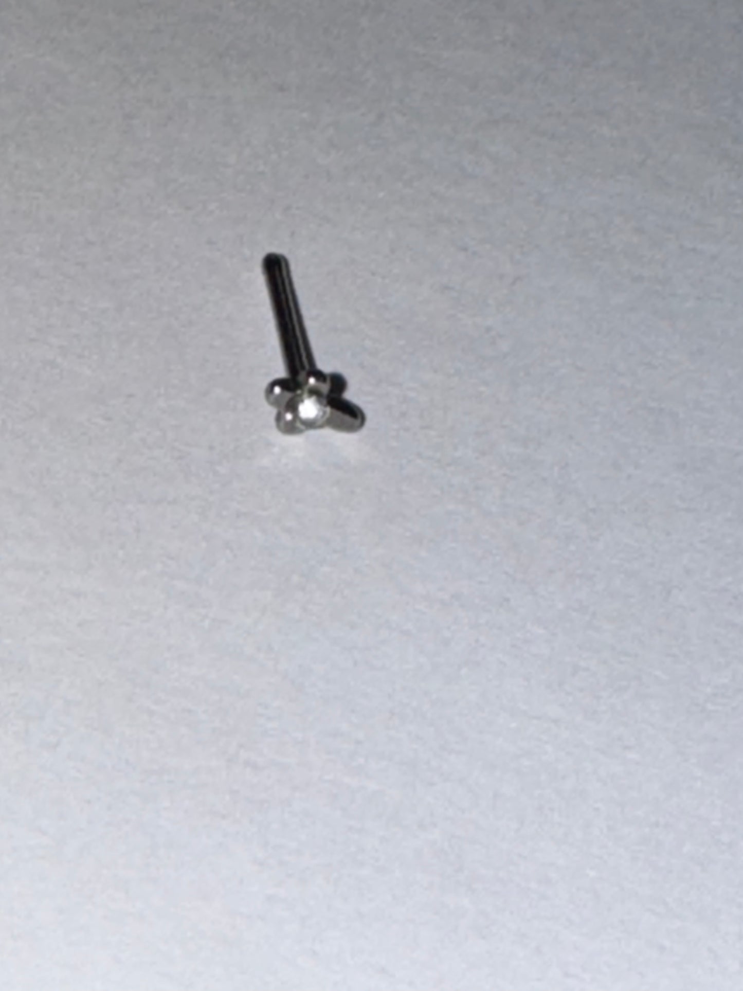 20 Gauge Straight Cross Nose Ring