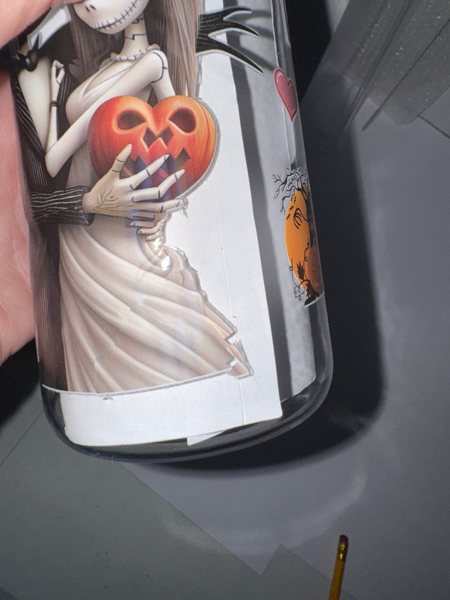 Halloween Wedding Themed 16 Oz Plastic Cup With Love Hearts, damaged