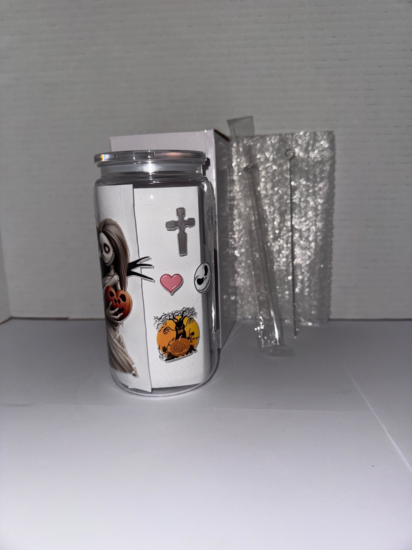 Halloween Wedding Themed 16 Oz Plastic Cup With Love Hearts, damaged
