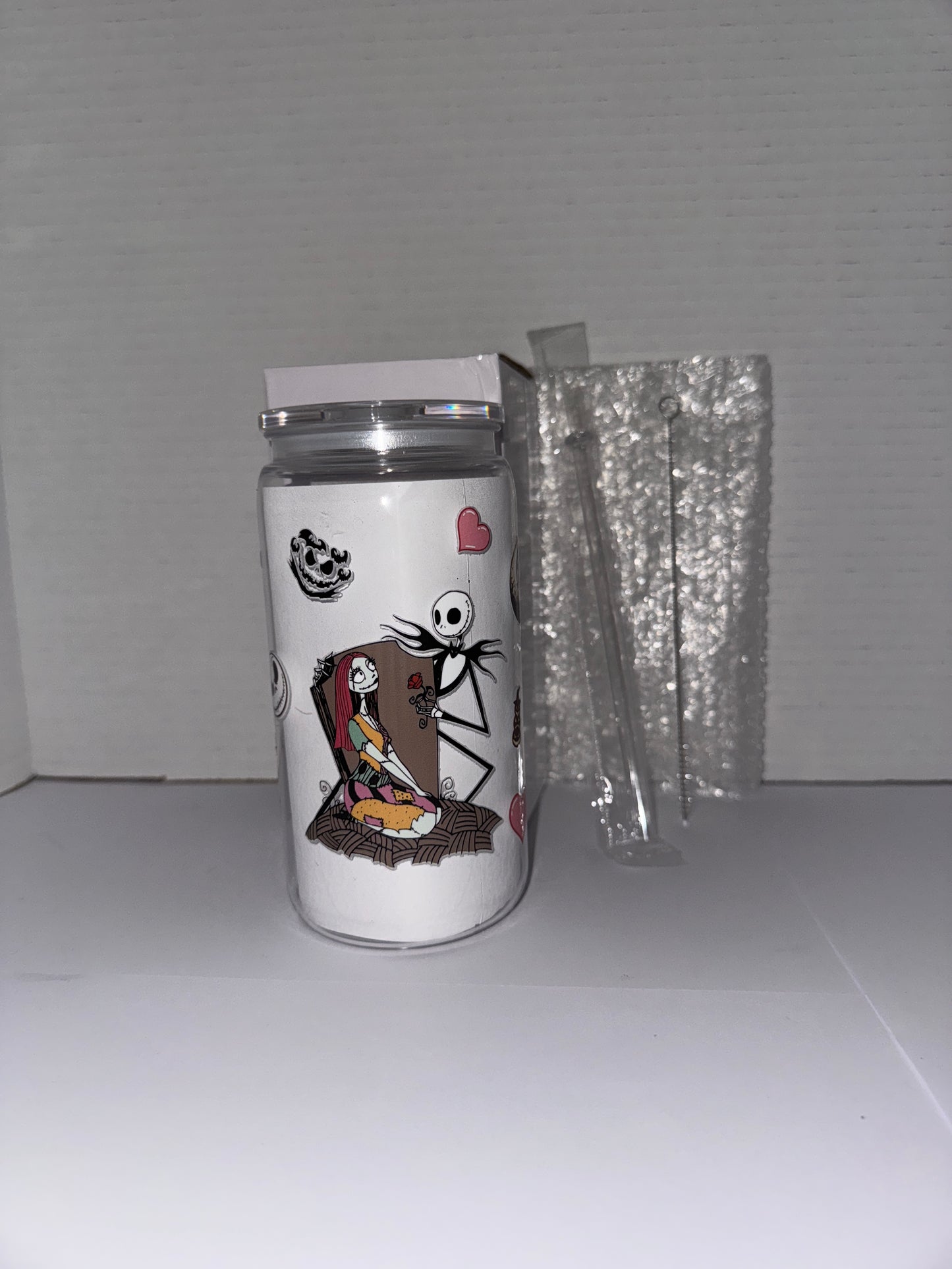 Halloween Wedding Themed 16 Oz Plastic Cup With Love Hearts, damaged