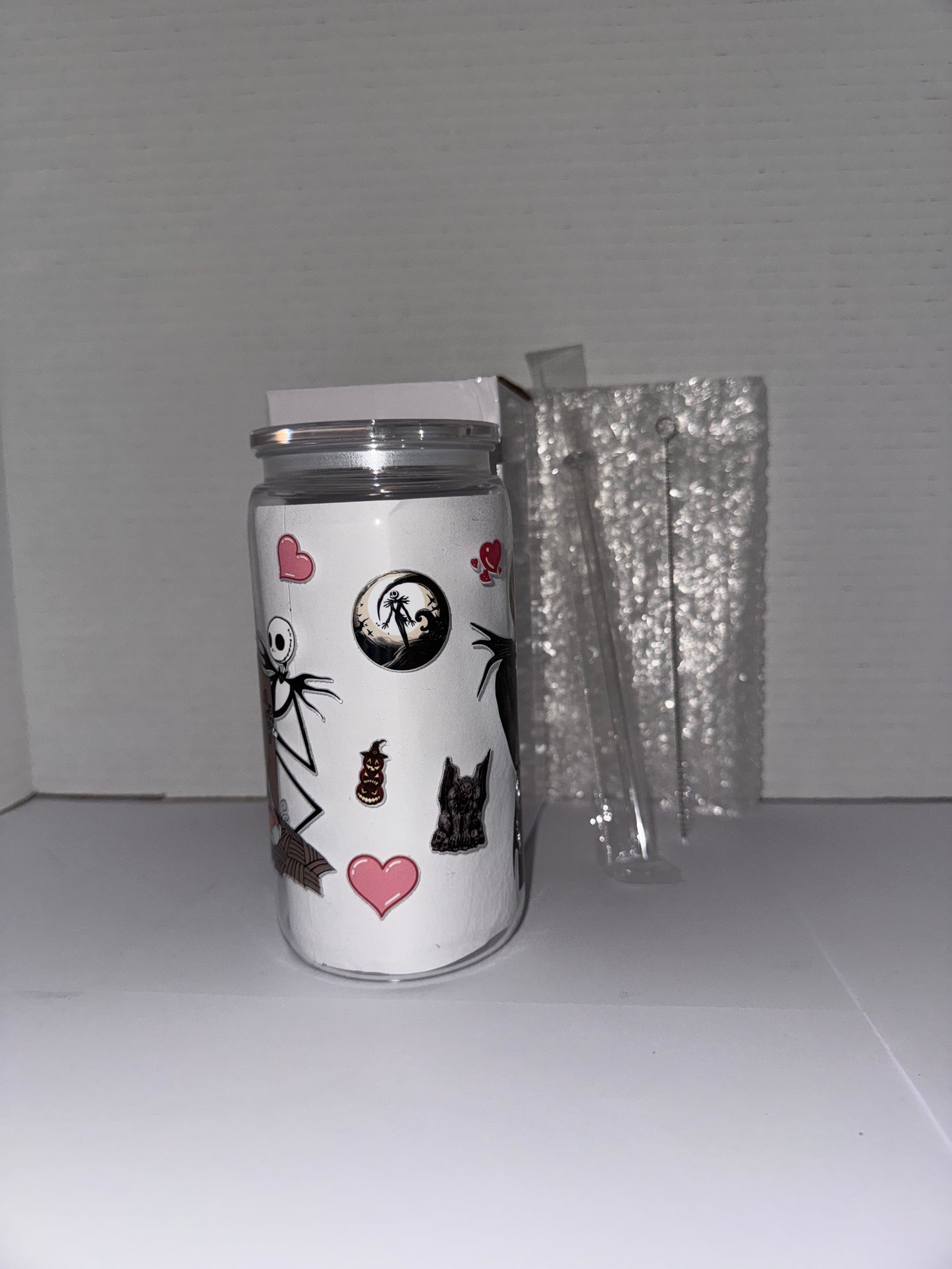 Halloween Wedding Themed 16 Oz Plastic Cup With Love Hearts, damaged