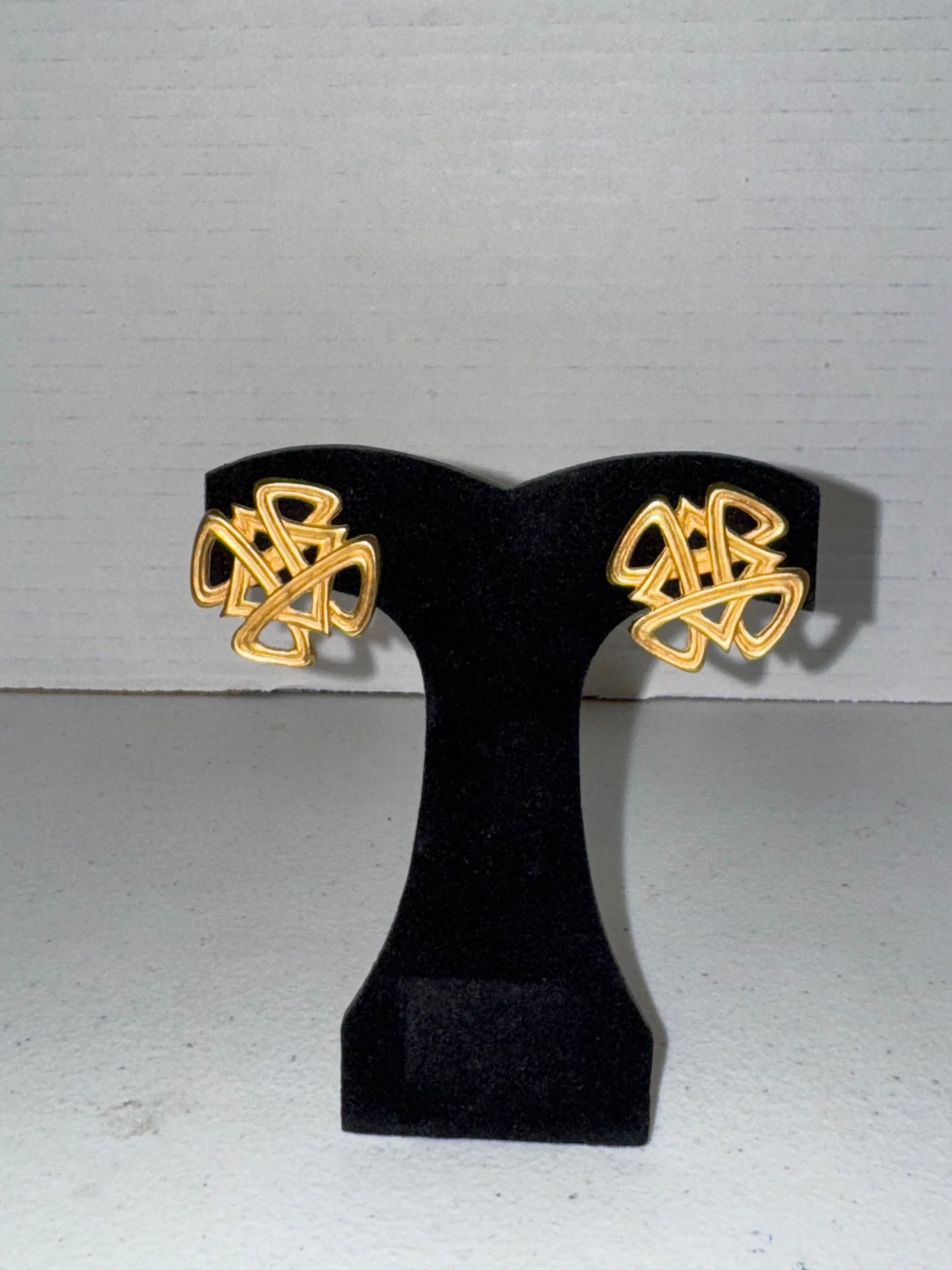 Vintage Gold Tone Square Knot Design Post Earrings