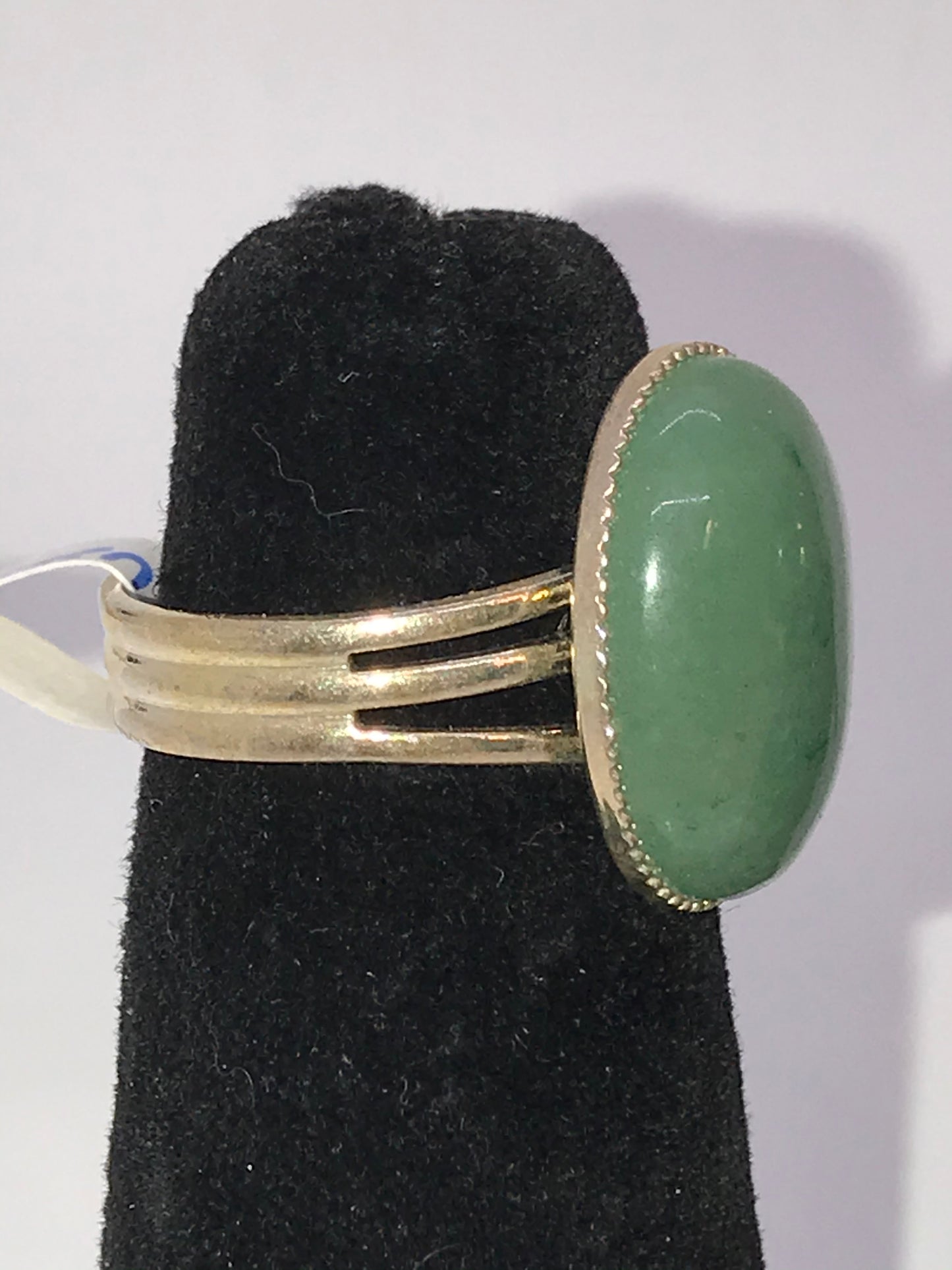 Silver Plated Green Aventurine Cab Ring, Sizeable