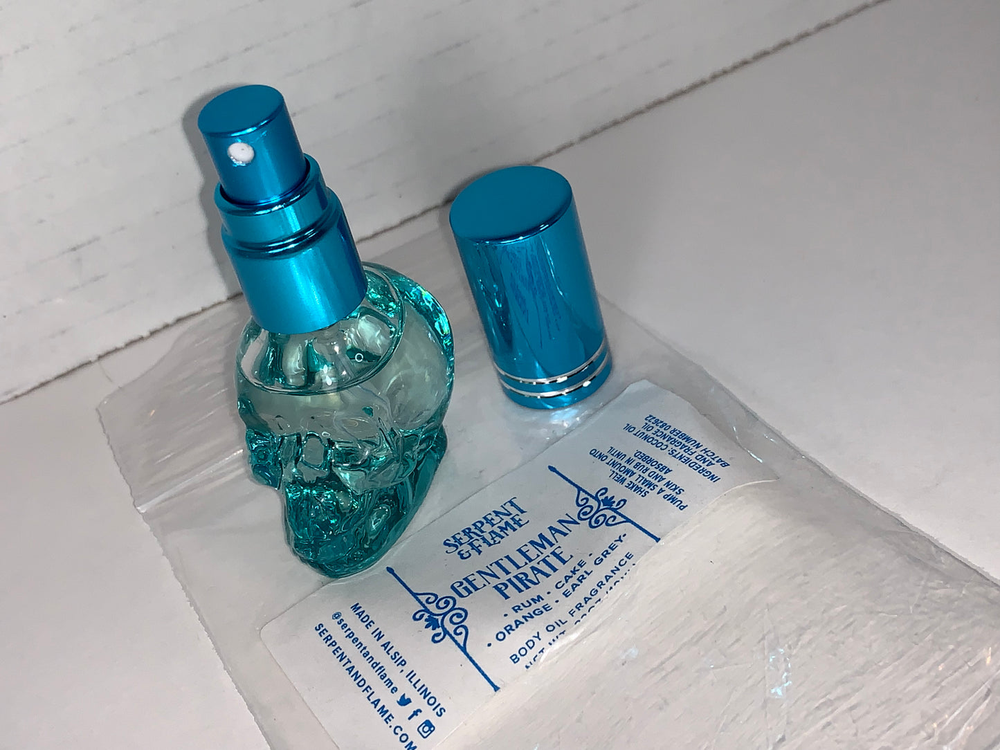 Serpent & Flame Skull Bottle Perfume Oil in Gentleman Pirate