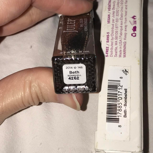 Julip Nail Polish in Beth