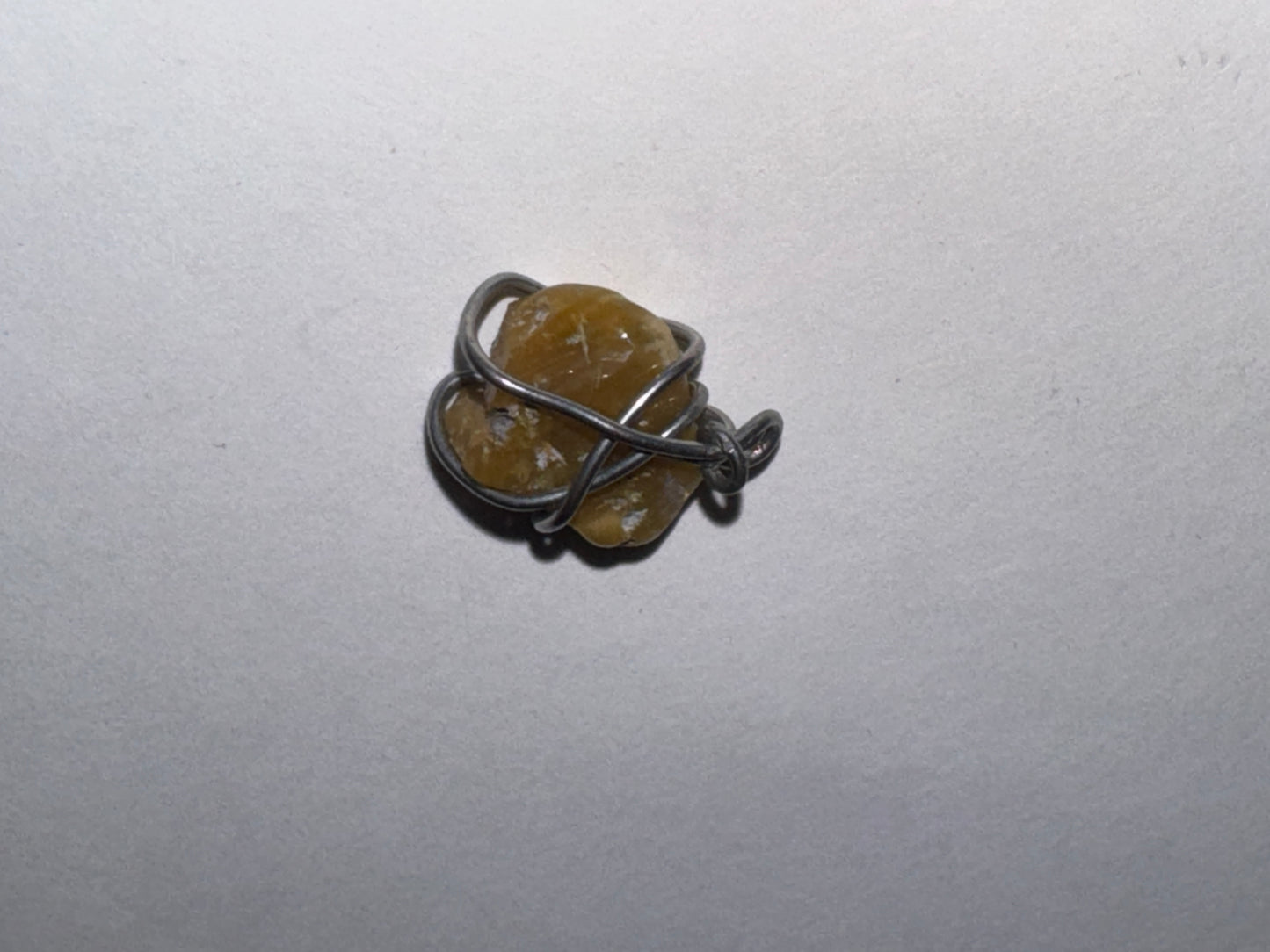 Lodolate Wire wrap Pendant