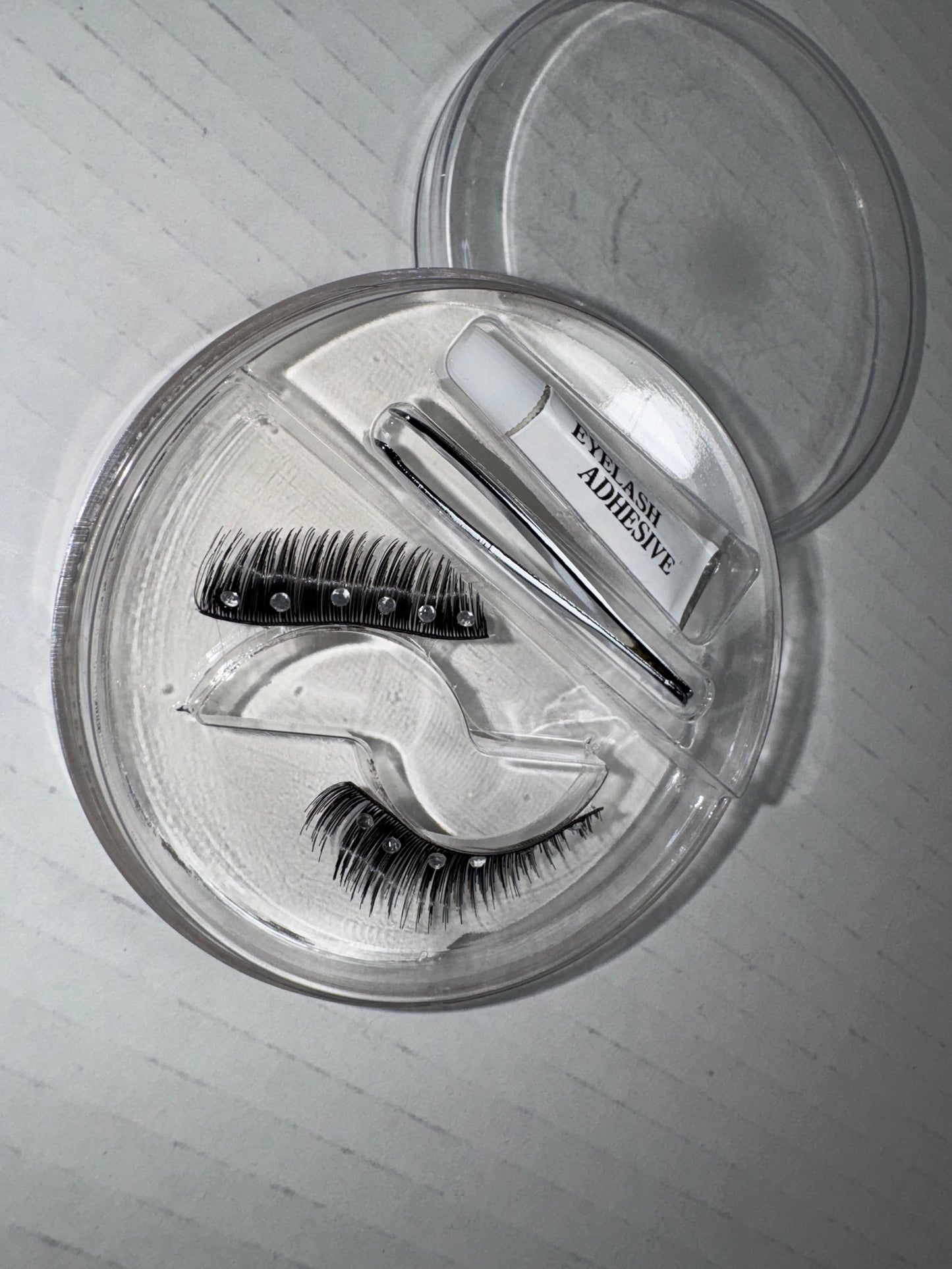 OSP Cosmetics Masquerade White Diamond Eye Lash Kit