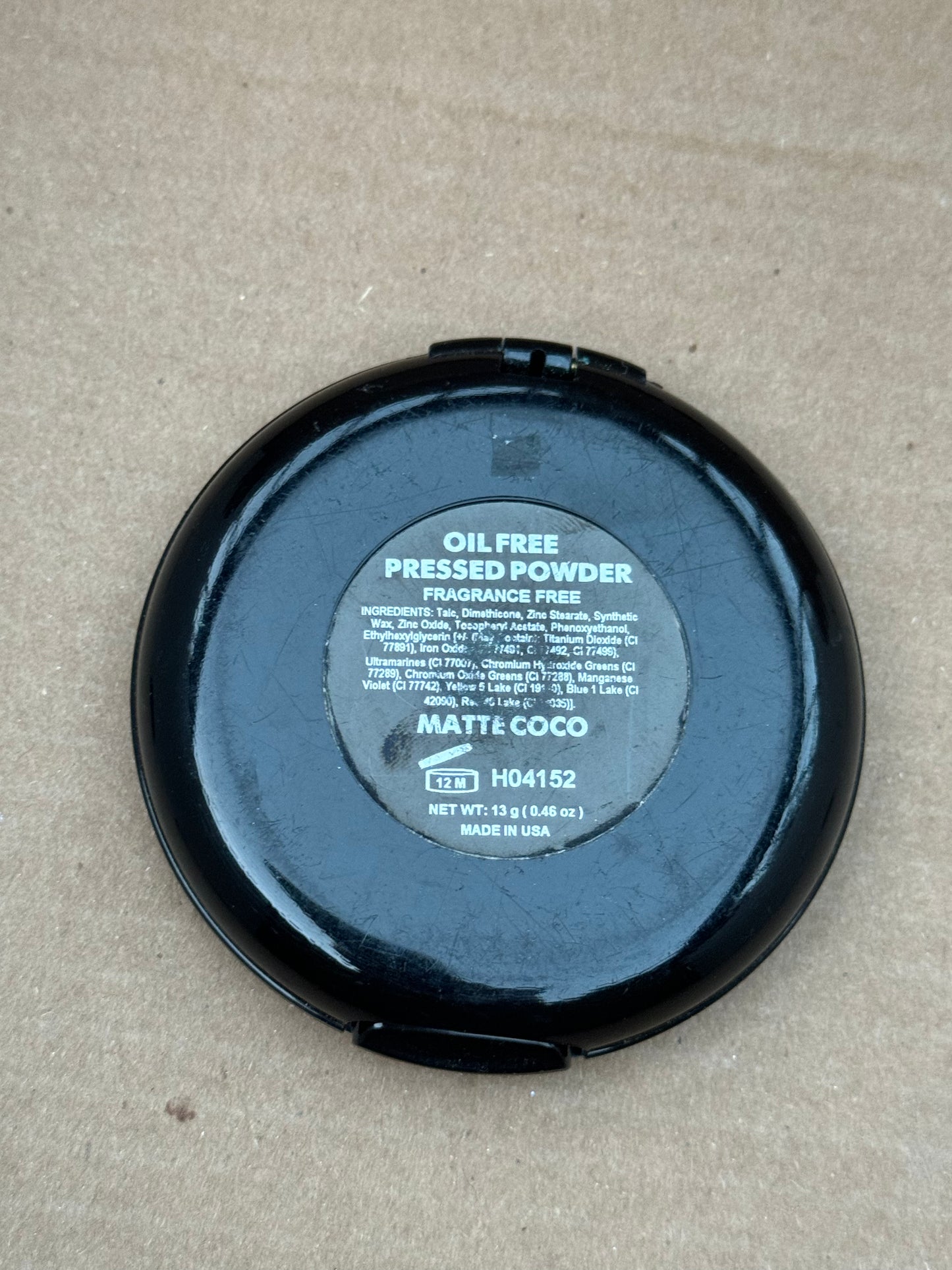 OSP Cosmetics Oil Free Pressed Powder in Matte Coco