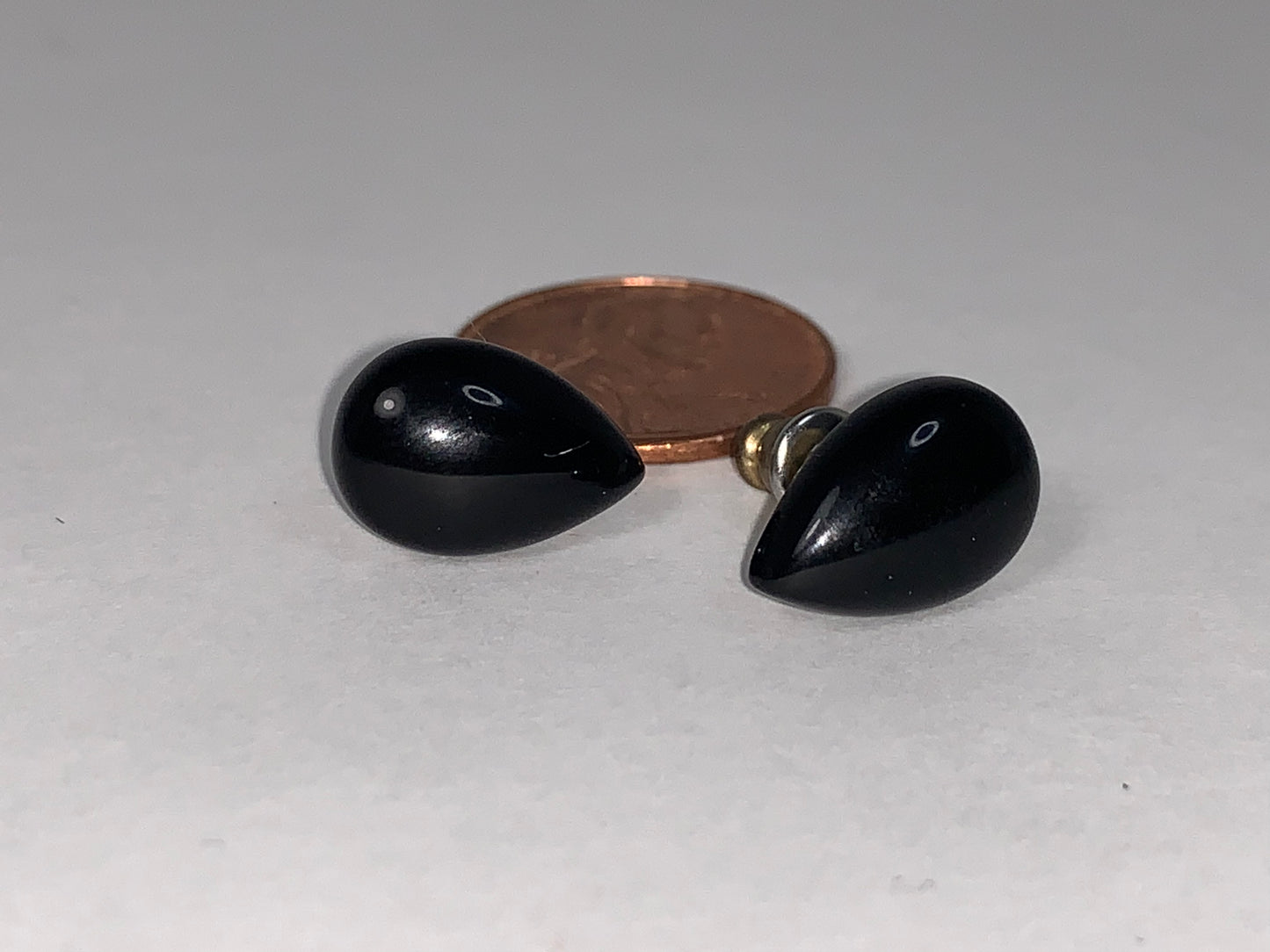 14mm Teardrop 18ktgf Onyx Post Earrings
