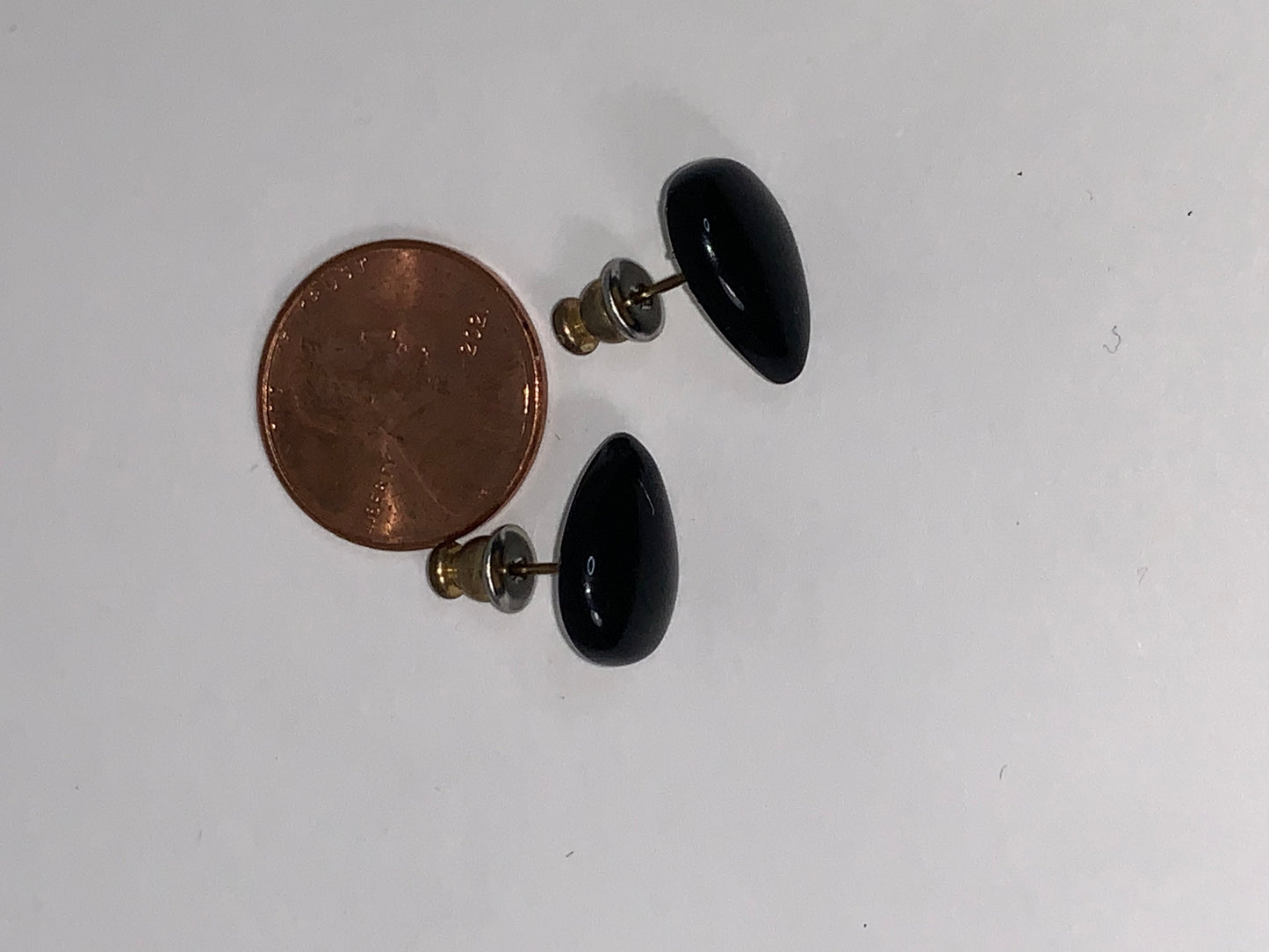 14mm Teardrop 18ktgf Onyx Post Earrings