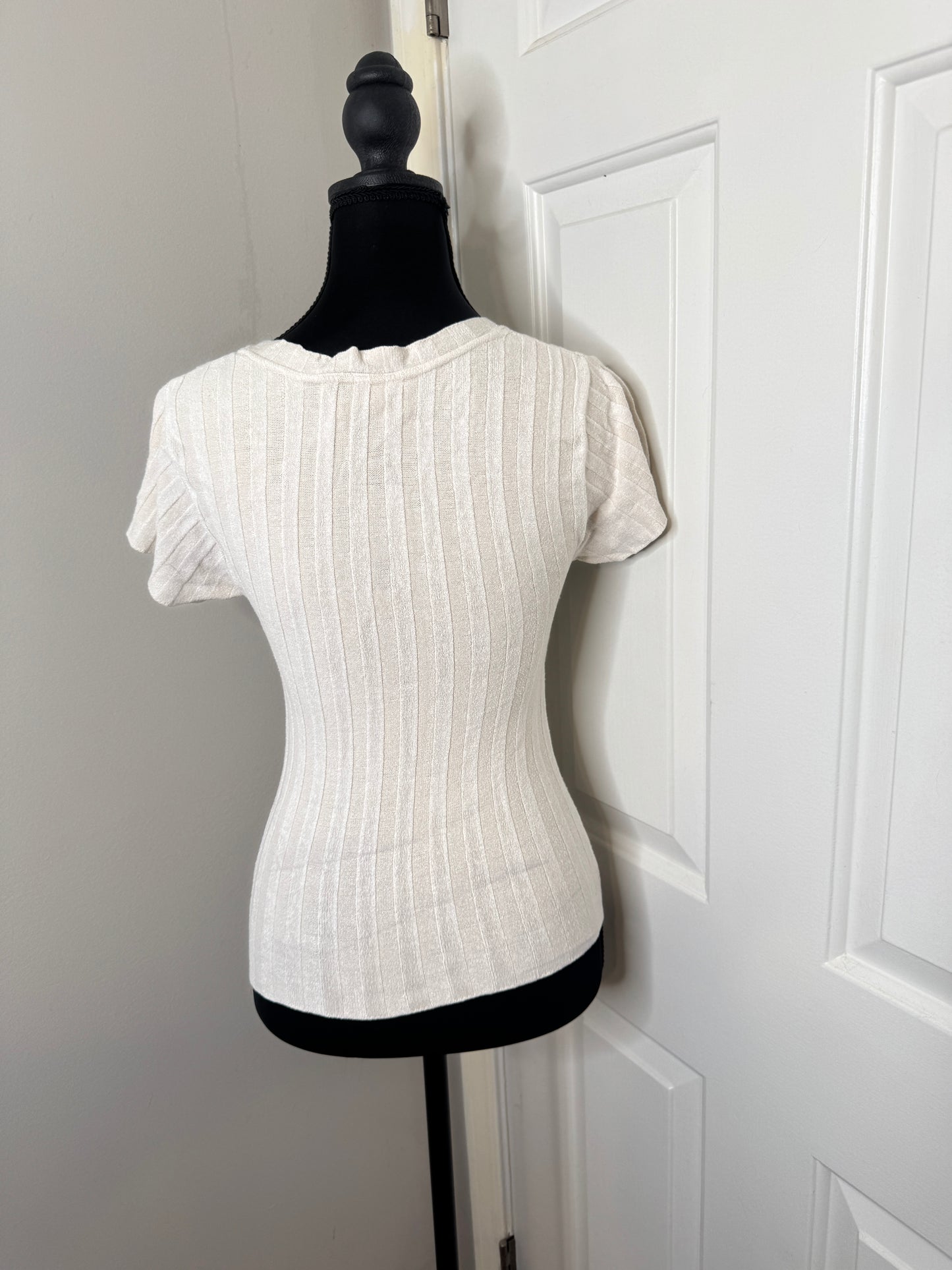 White Outlooks V-neck Shirt, Small