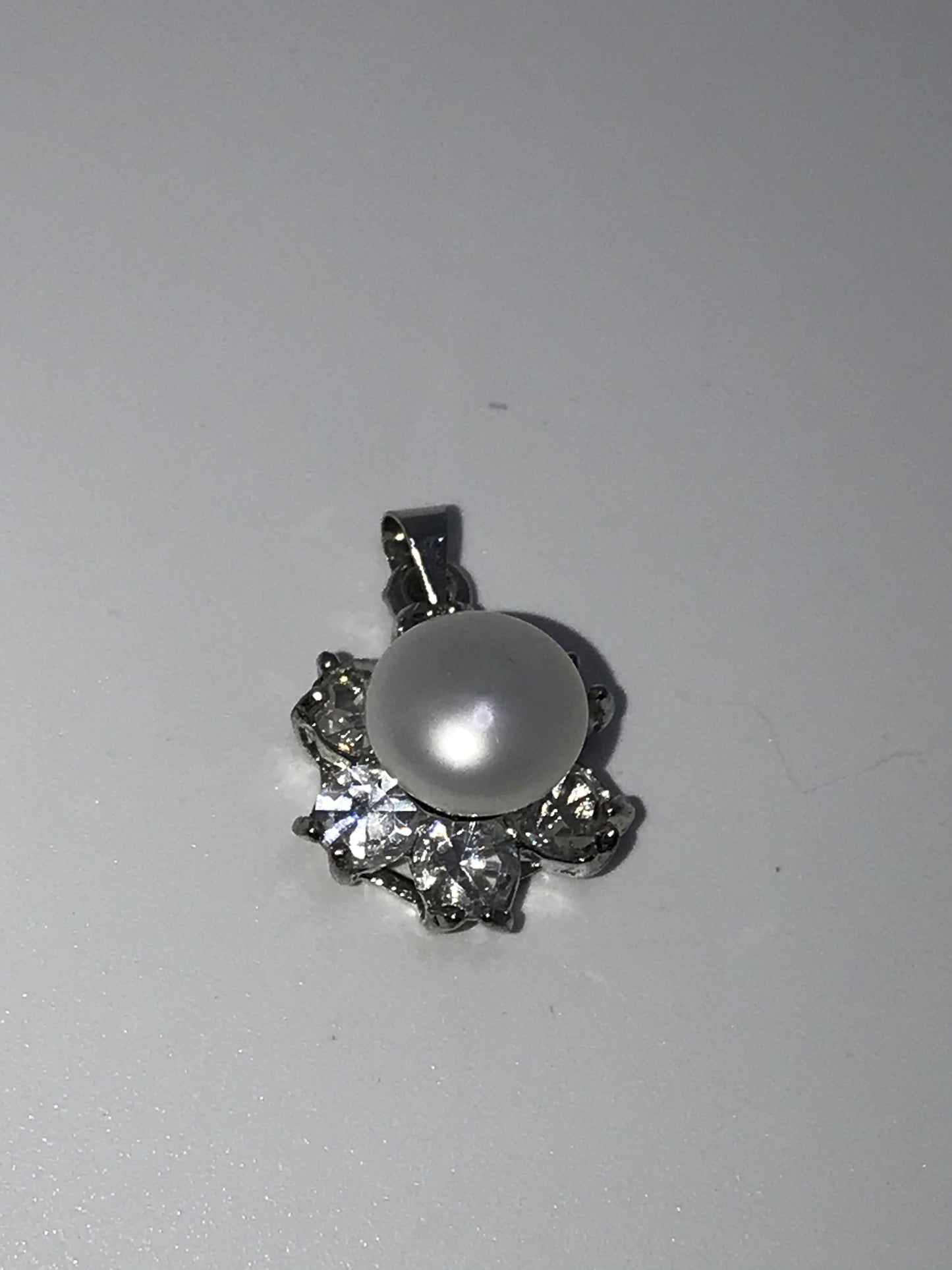 7/8" Pearl and Cz Flower Pendant