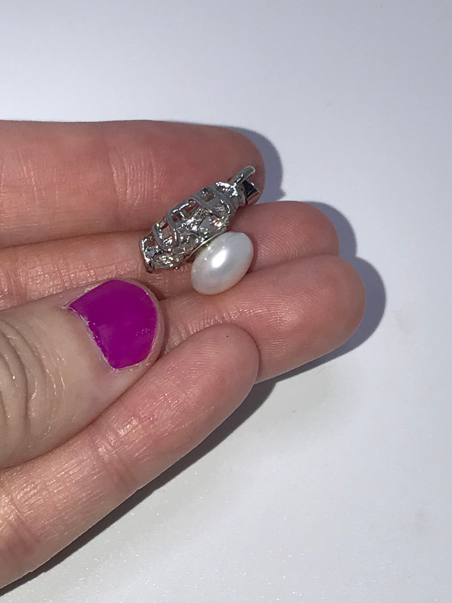 7/8" Pearl and Cz Flower Pendant