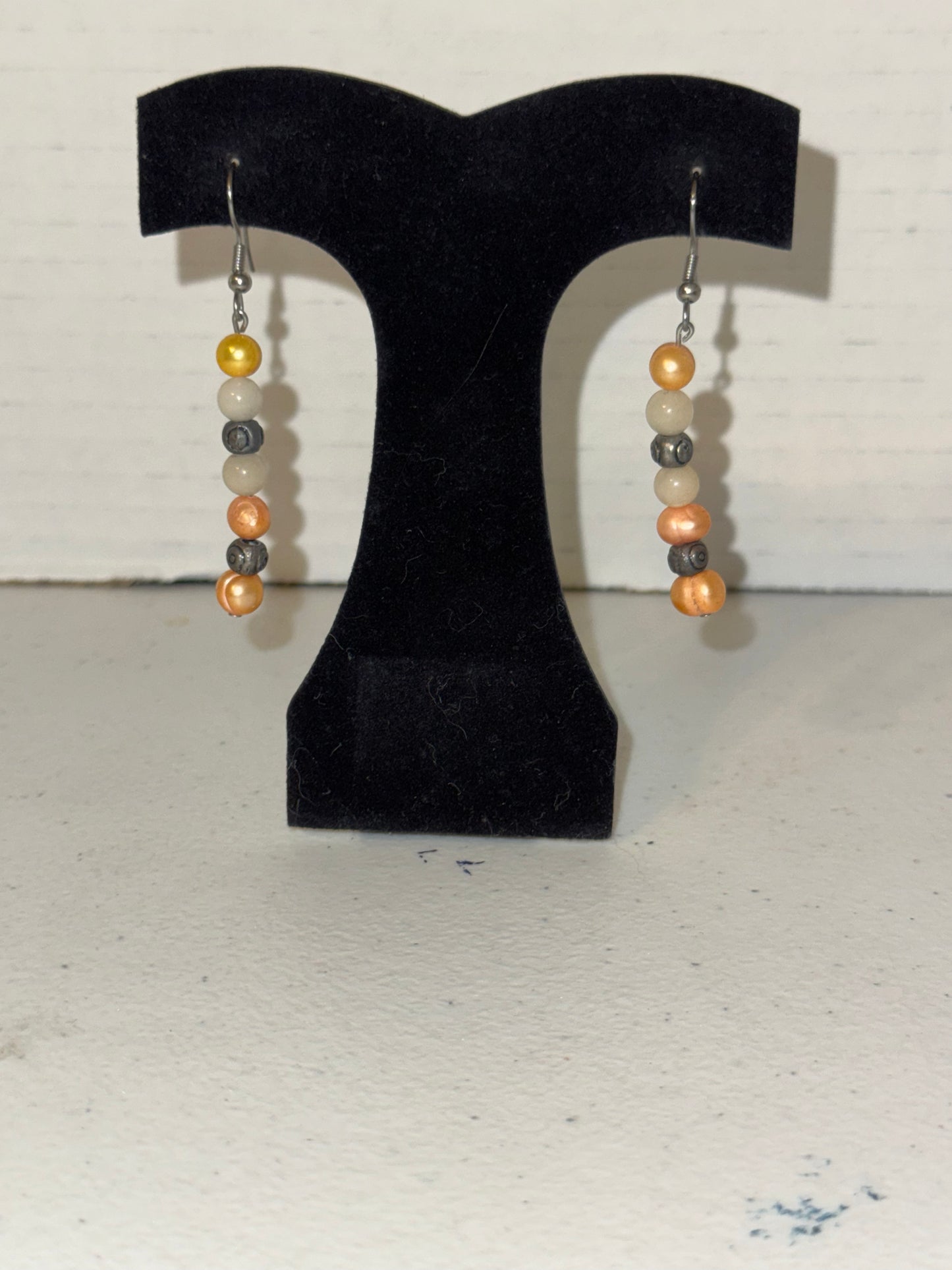 Pearl and Jade dangle Earrings
