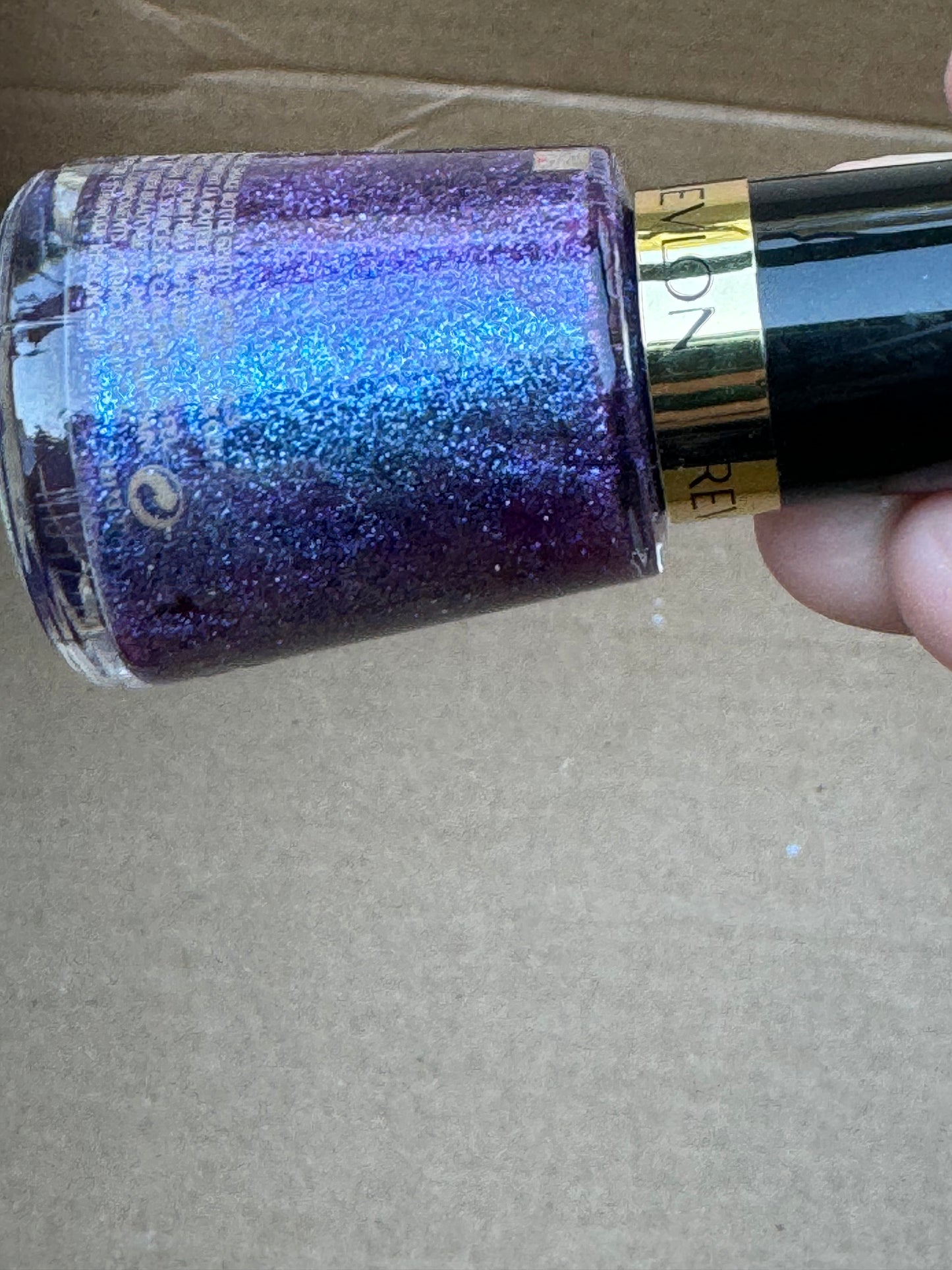 Revlon Nail Enamel in Blue/Green #522 Magnetic