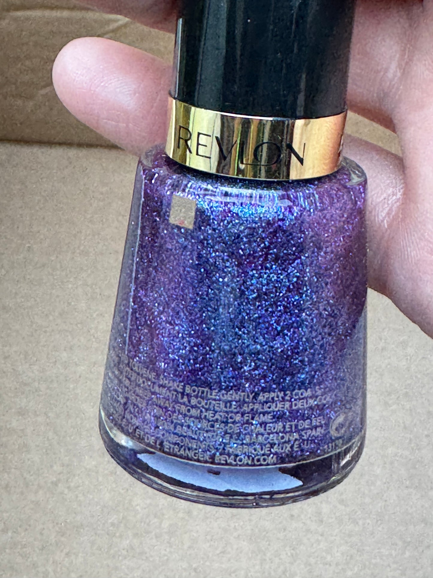 Revlon Nail Enamel in Blue/Green #522 Magnetic