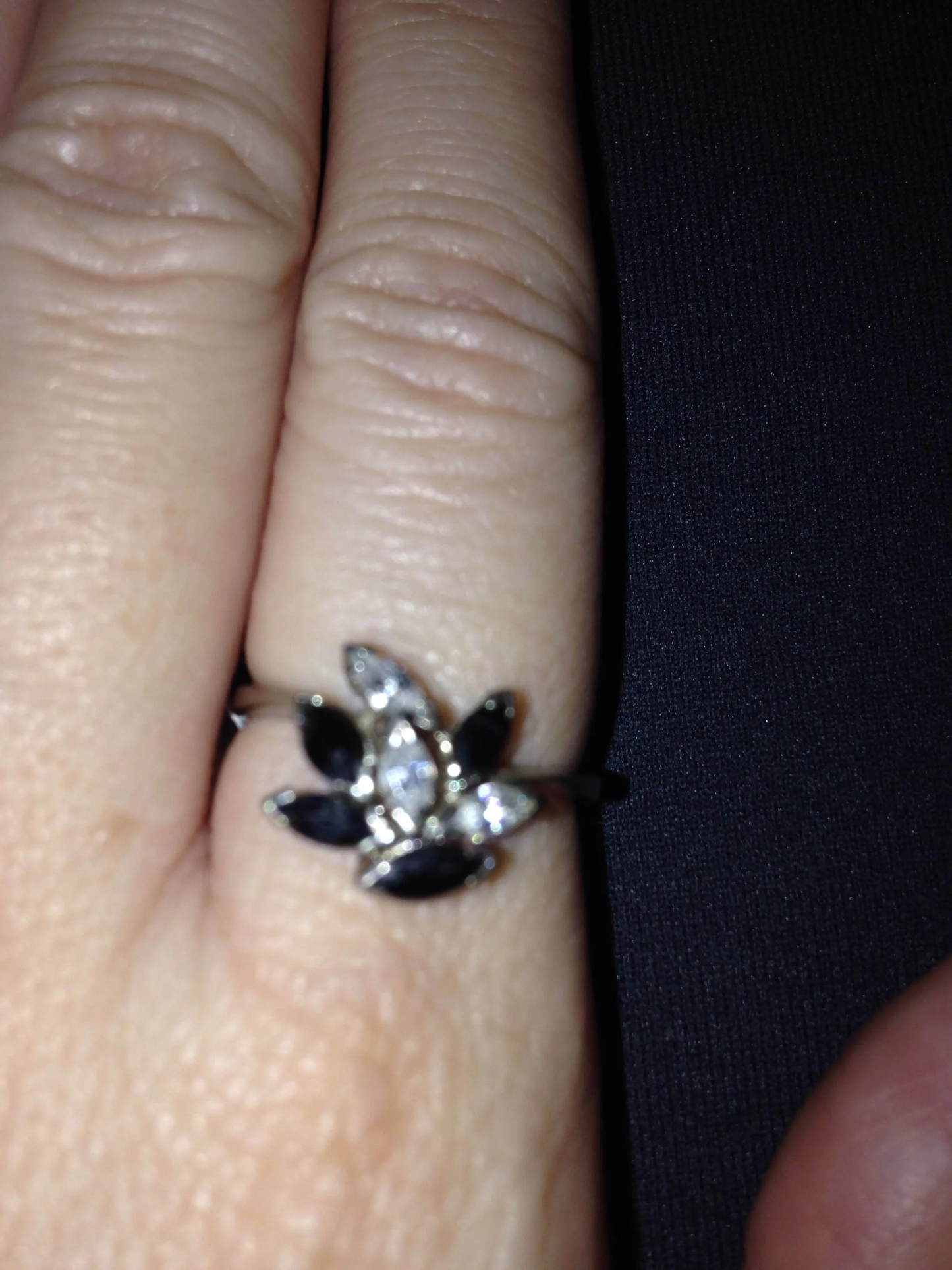 Sterling Silver And Sapphire Ring Size 7