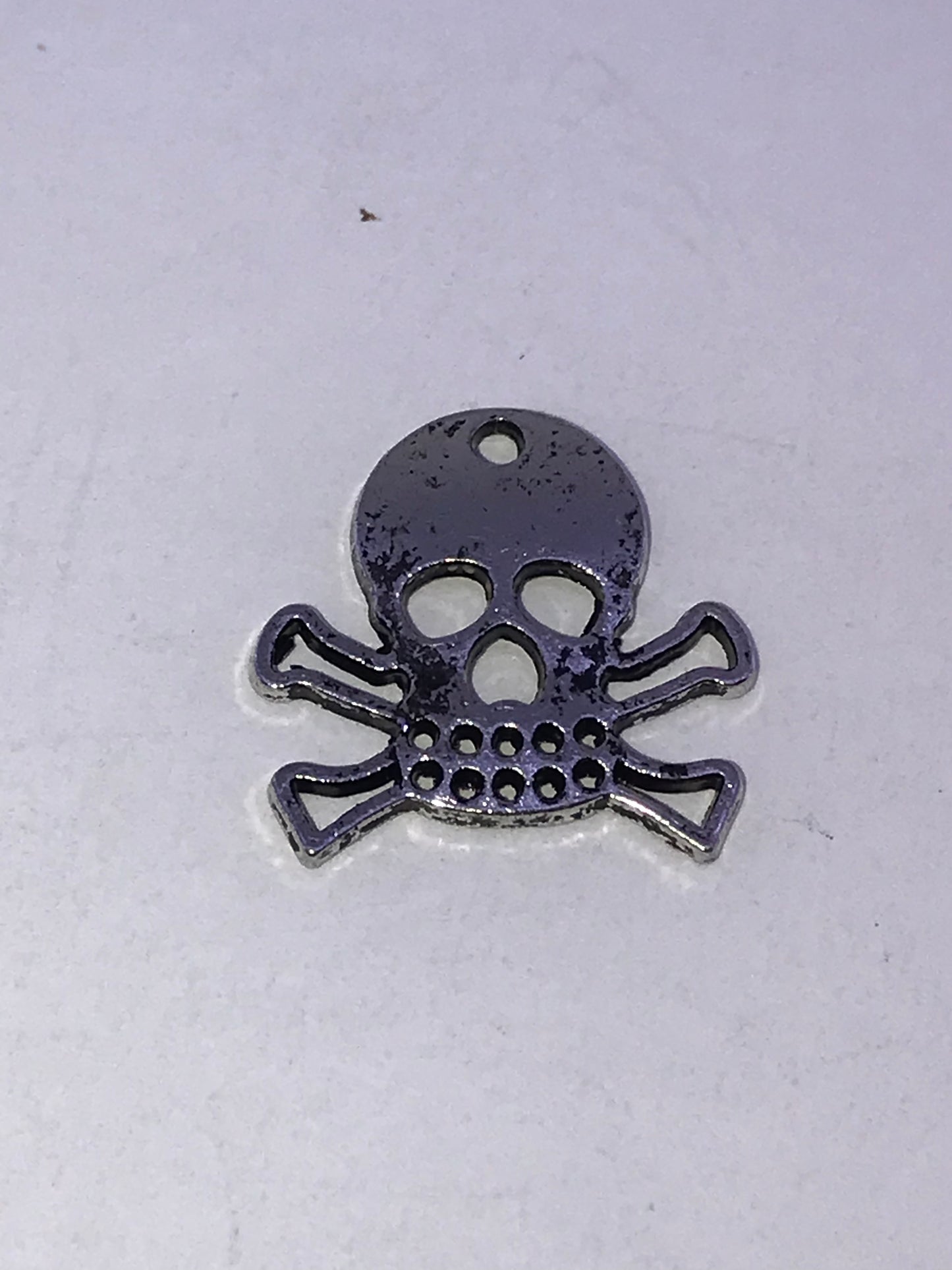 Pewter Skull and Crossbones Charm