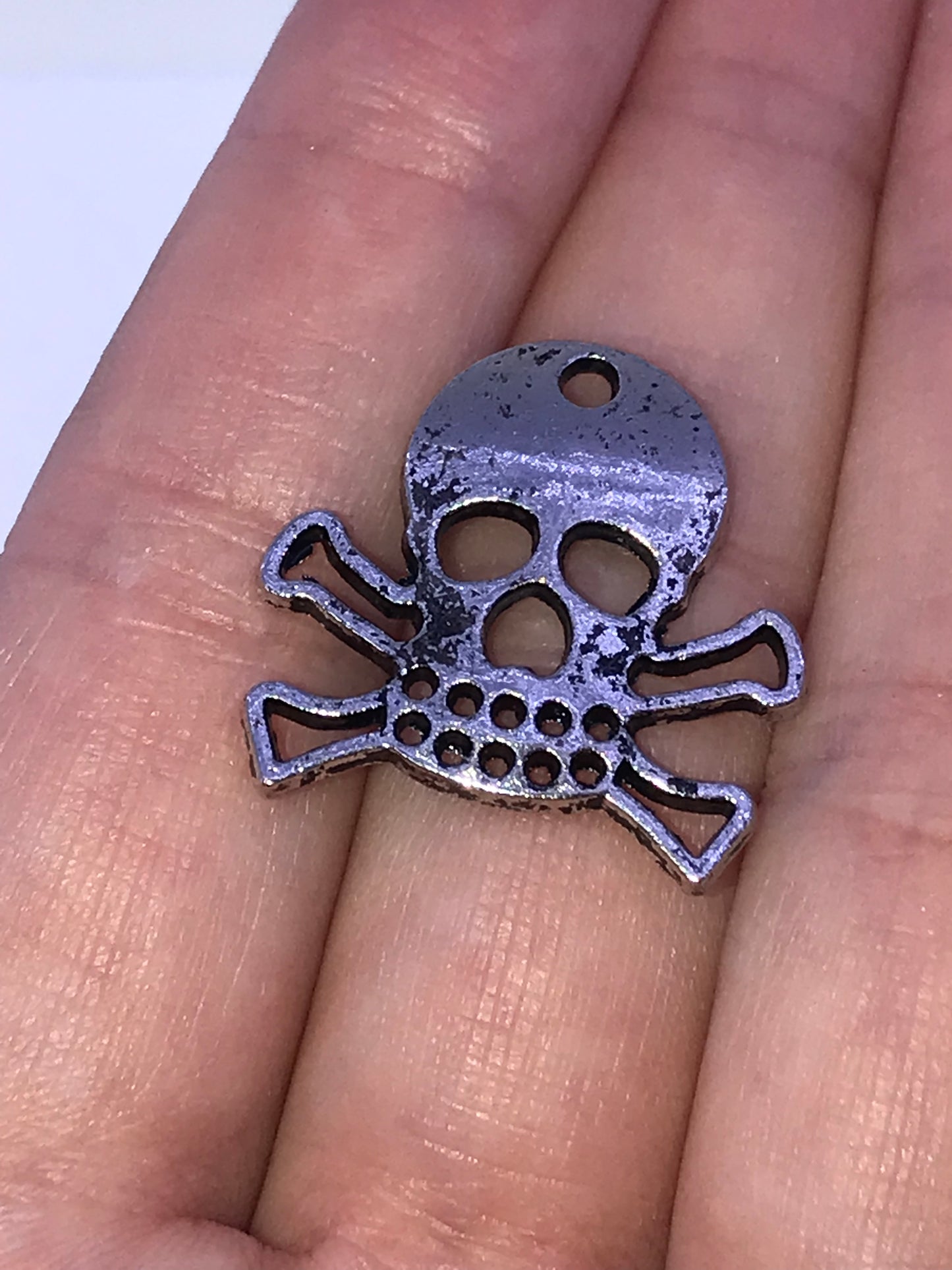 Pewter Skull and Crossbones Charm