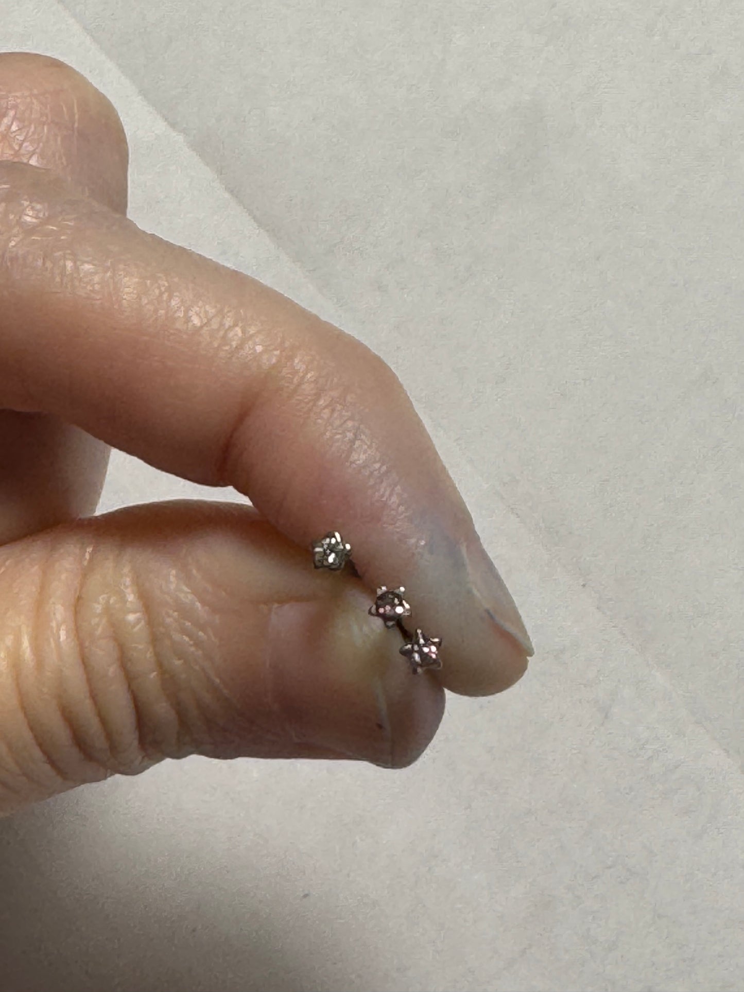20 Gauge Star Shaped Nose Rings