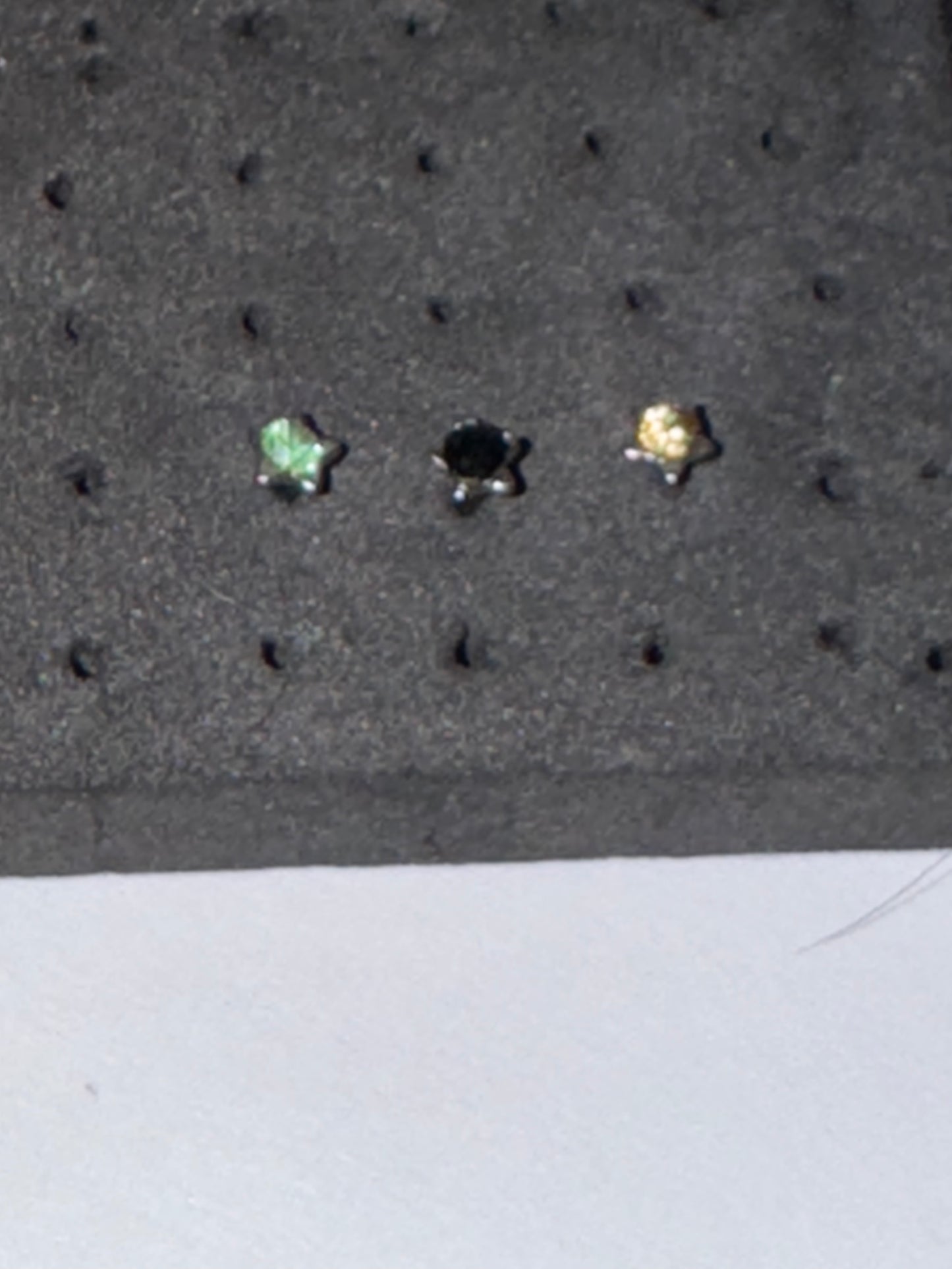 20 Gauge Star Shaped Nose Rings