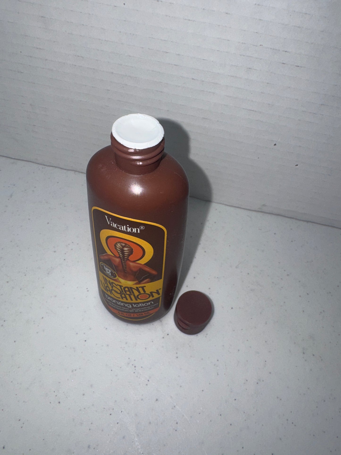 Vacation Instant Vacation Bronzing Lotion SPF 30 Body Sunscreen
