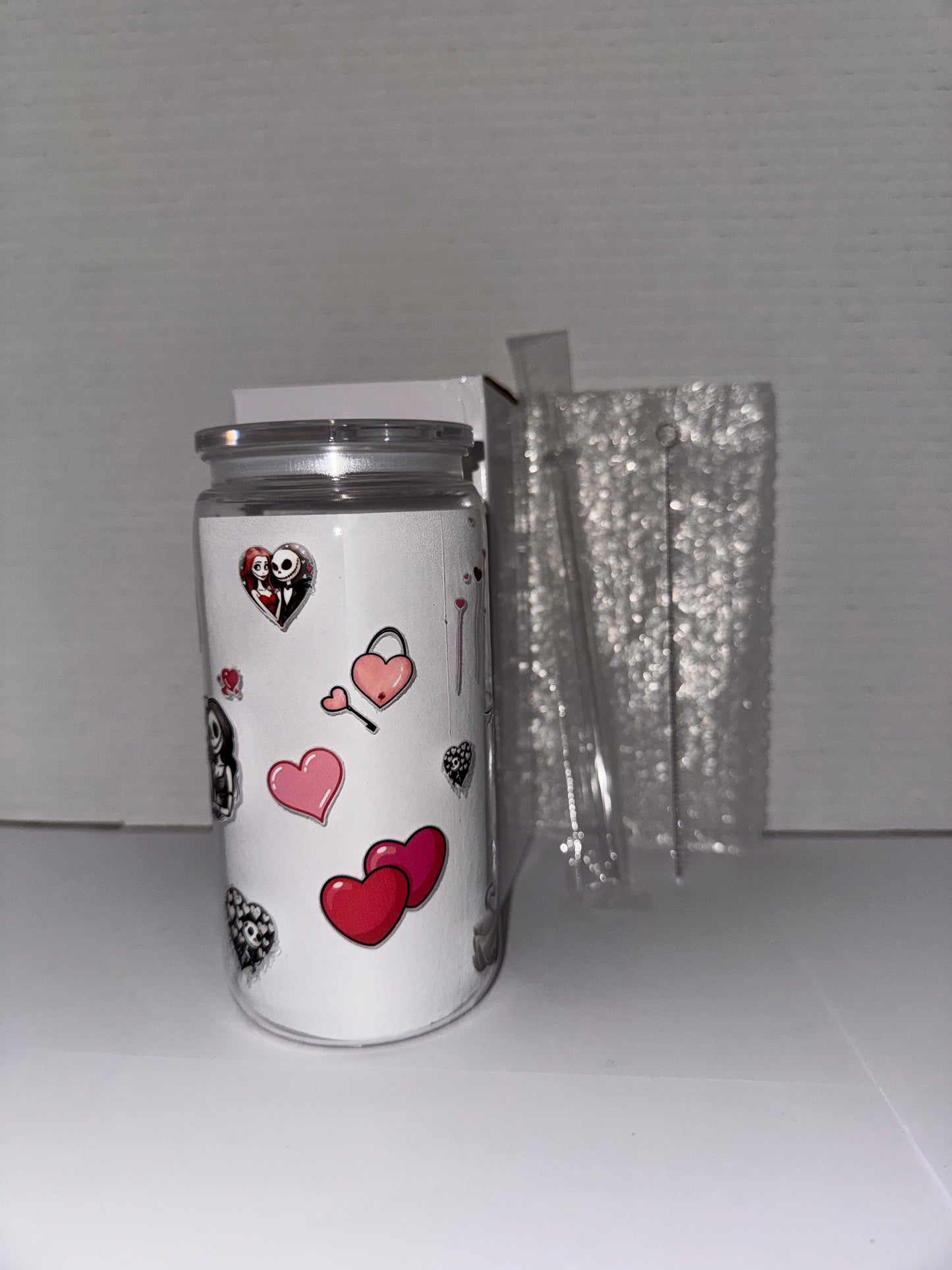 Halloween Wedding Themed 16 Oz Plastic Cup With Love Hearts