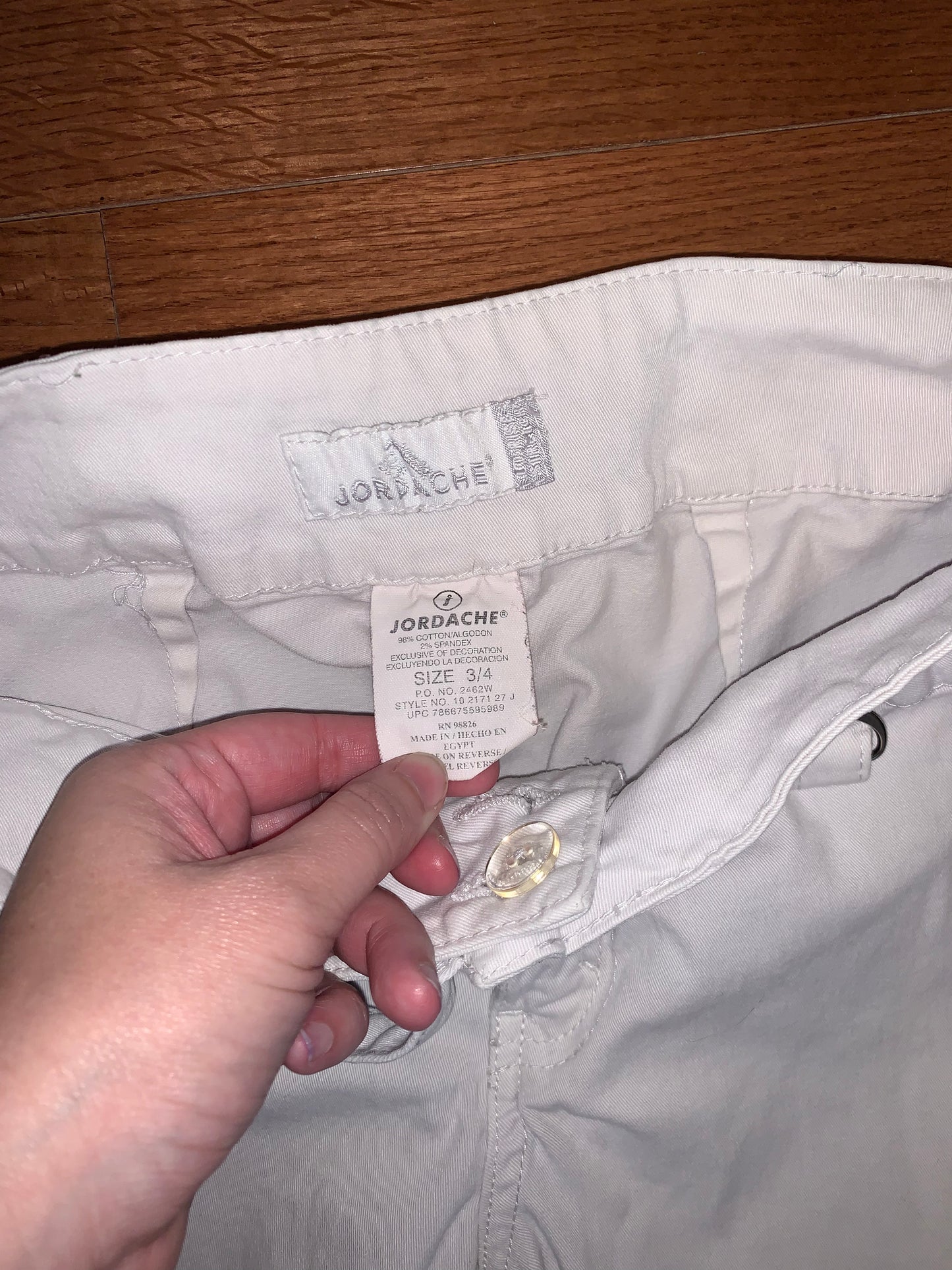 White Jordache Pants, Size 3/4