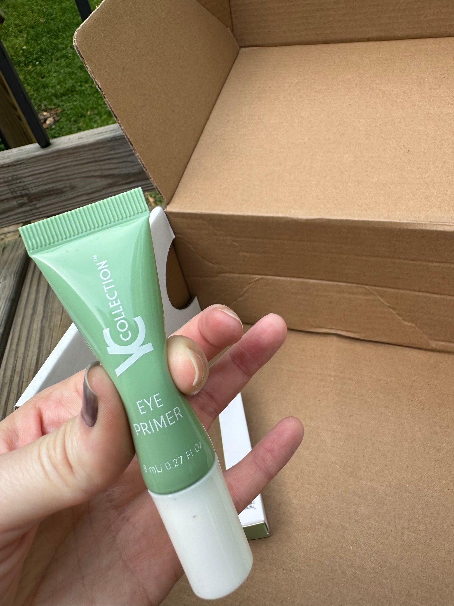 YC Collection BOLD + MATTE EYESHADOW PRIMER