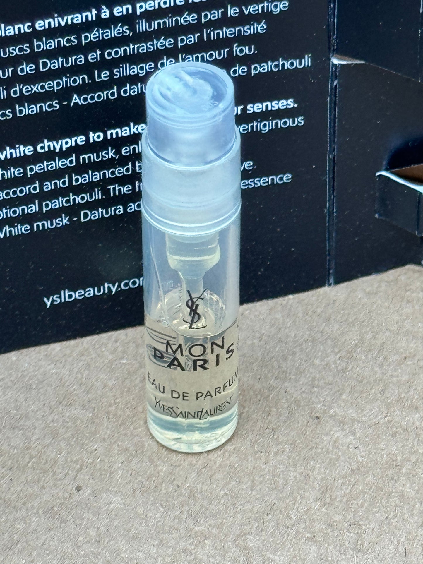 Yves Saint Laurent MON PARIS EAU DE PARFUM, Sample