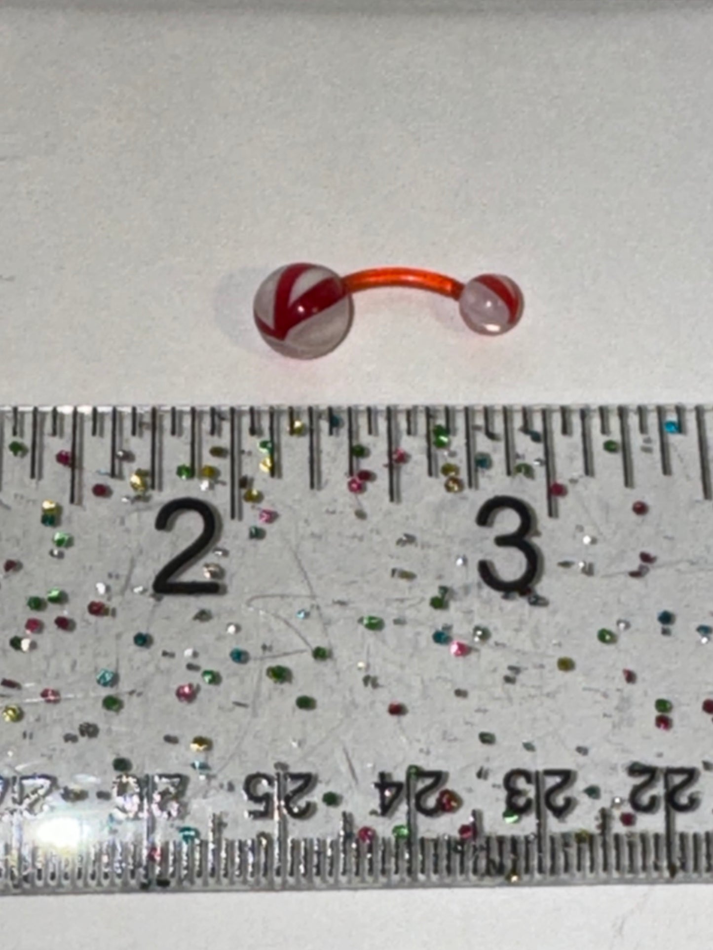 14 Gauge Red and white Abstract Belly Ring