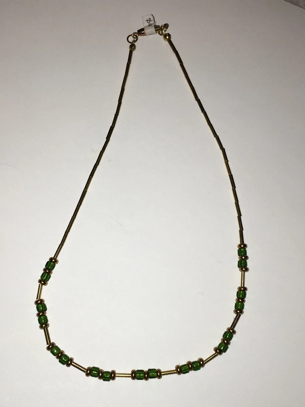 15" Shiny Green And Silver Seed Bead Necklace