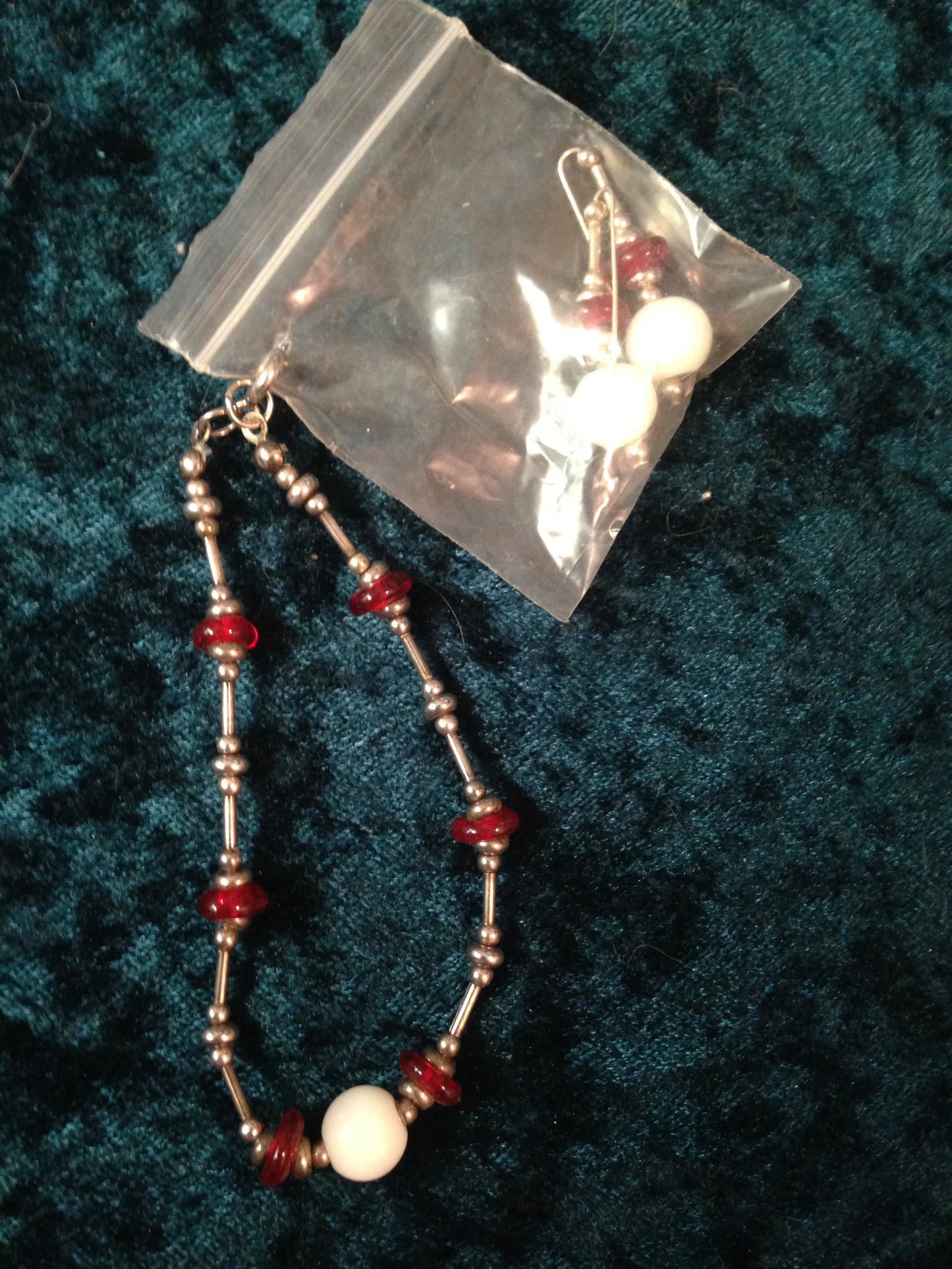 7" long Bracelet and matching Earrings set