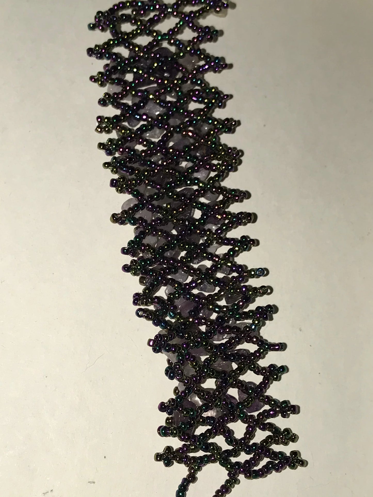 7 1/8" Natural Amethyst Gemstone chip beads stretchy Net Bracelet