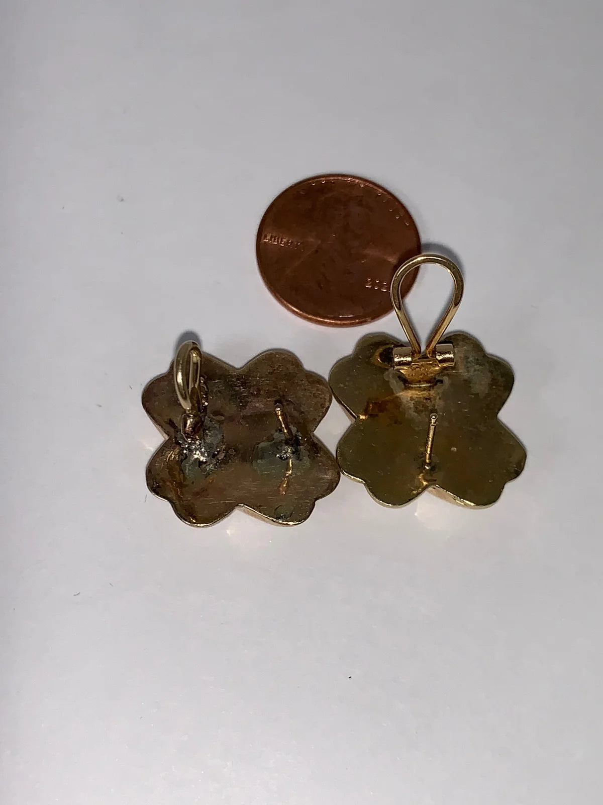 14 Kt Gold X Shaped Earrings
