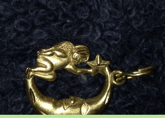 14 Kt Gold Cherub and the Moon Pendant