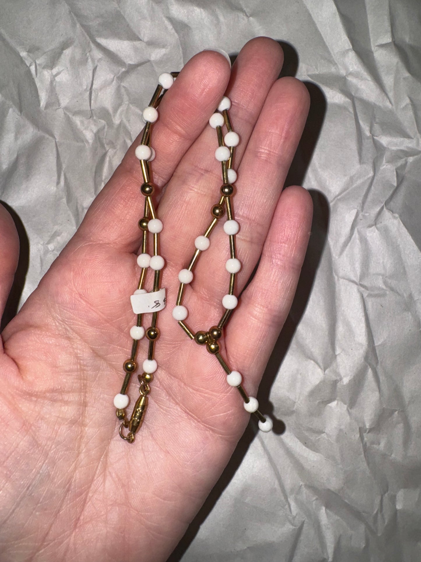 15 3/4" Long White And Gold Beaded Necklace