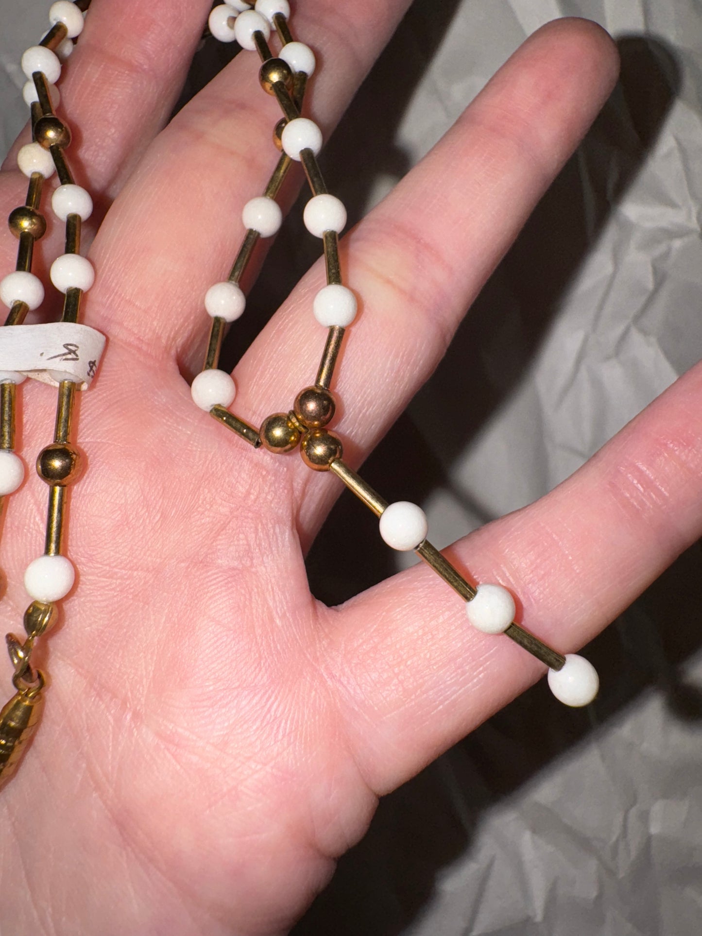15 3/4" Long White And Gold Beaded Necklace
