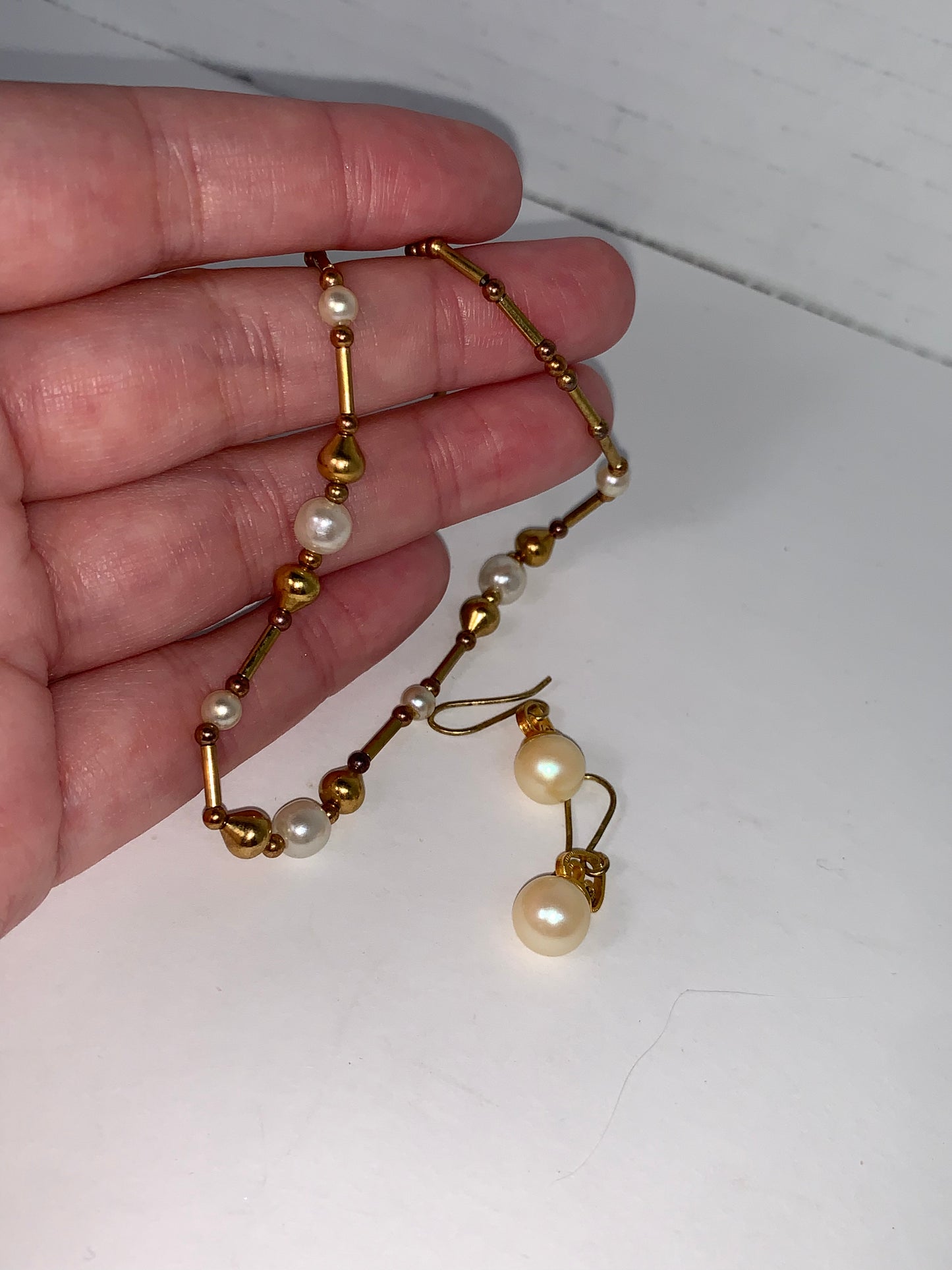 15" Pearl and Gold beaded Necklace and Earrings Set