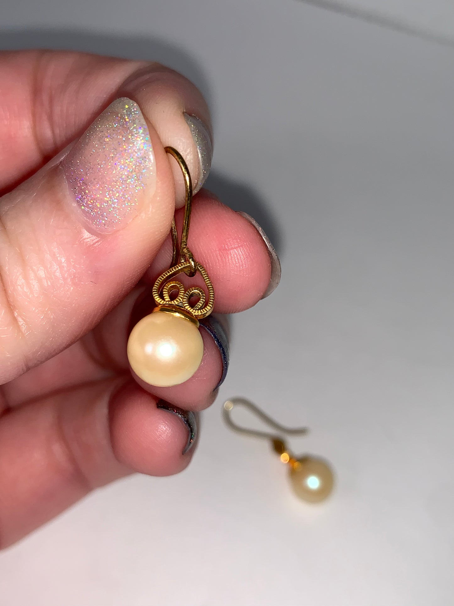 15" Pearl and Gold beaded Necklace and Earrings Set