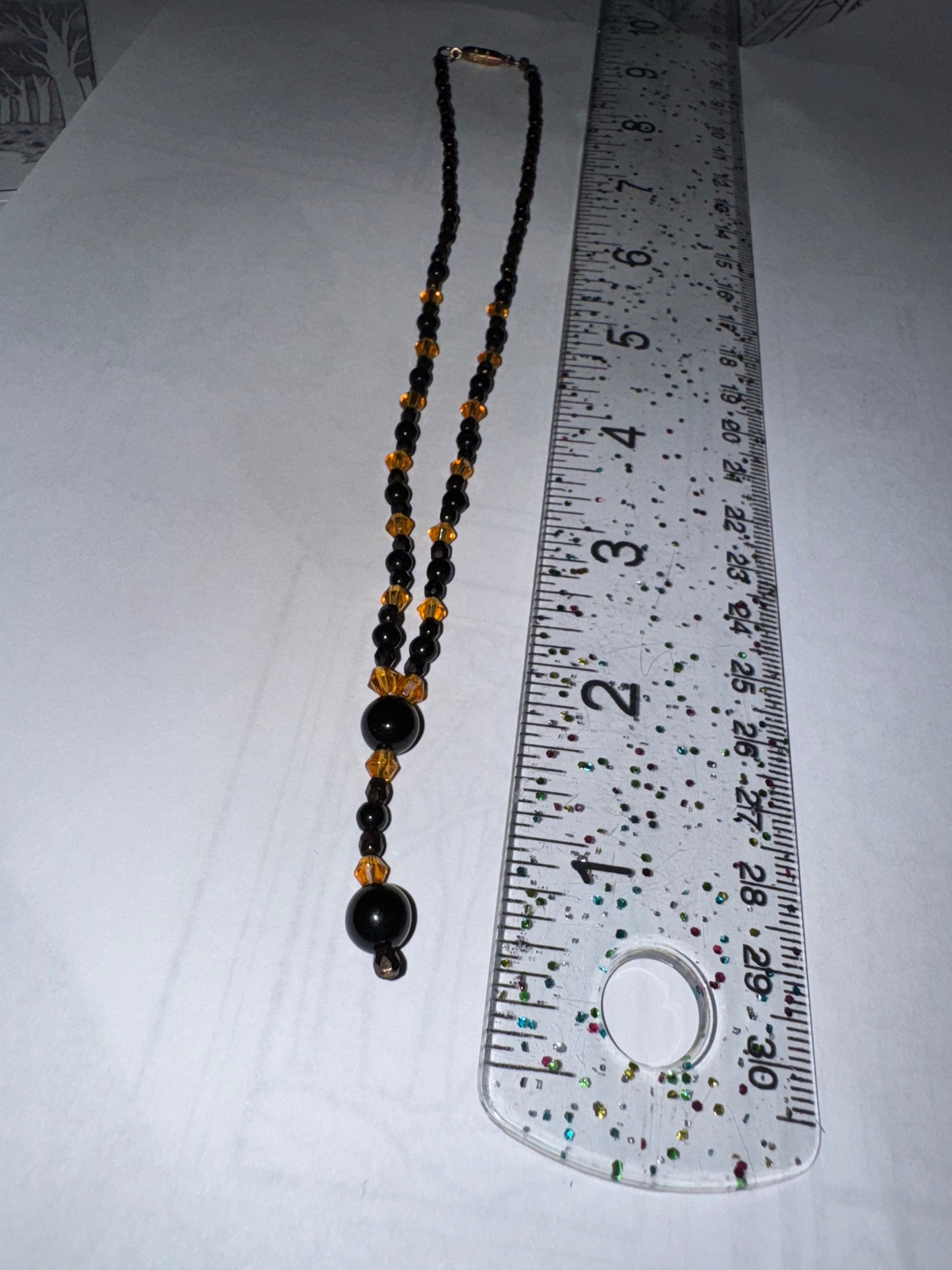 15 1/2" Black  and Bronze Y-Design Beaded Necklace